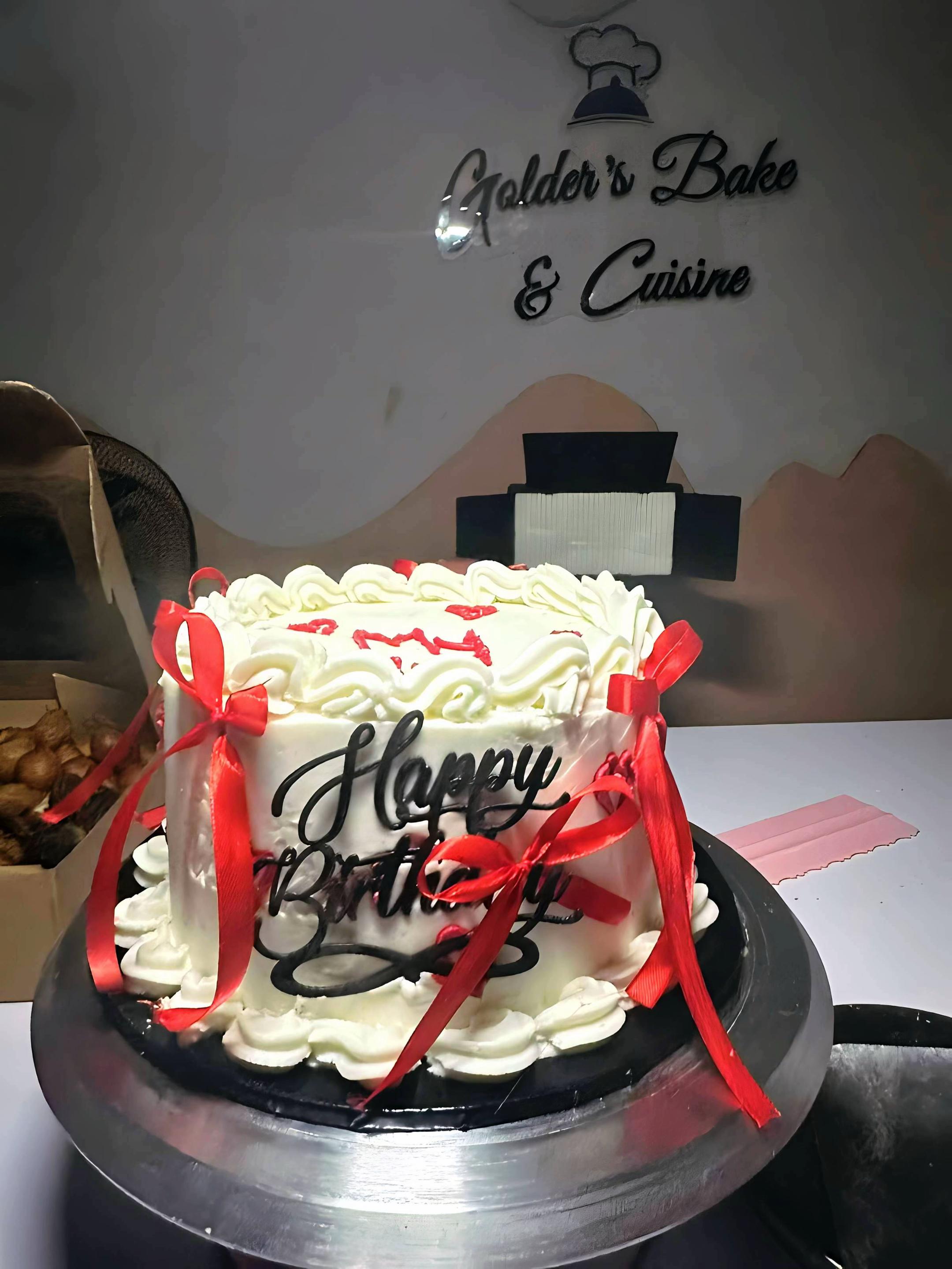 @Cake vendor in Auchi ๐ฐ