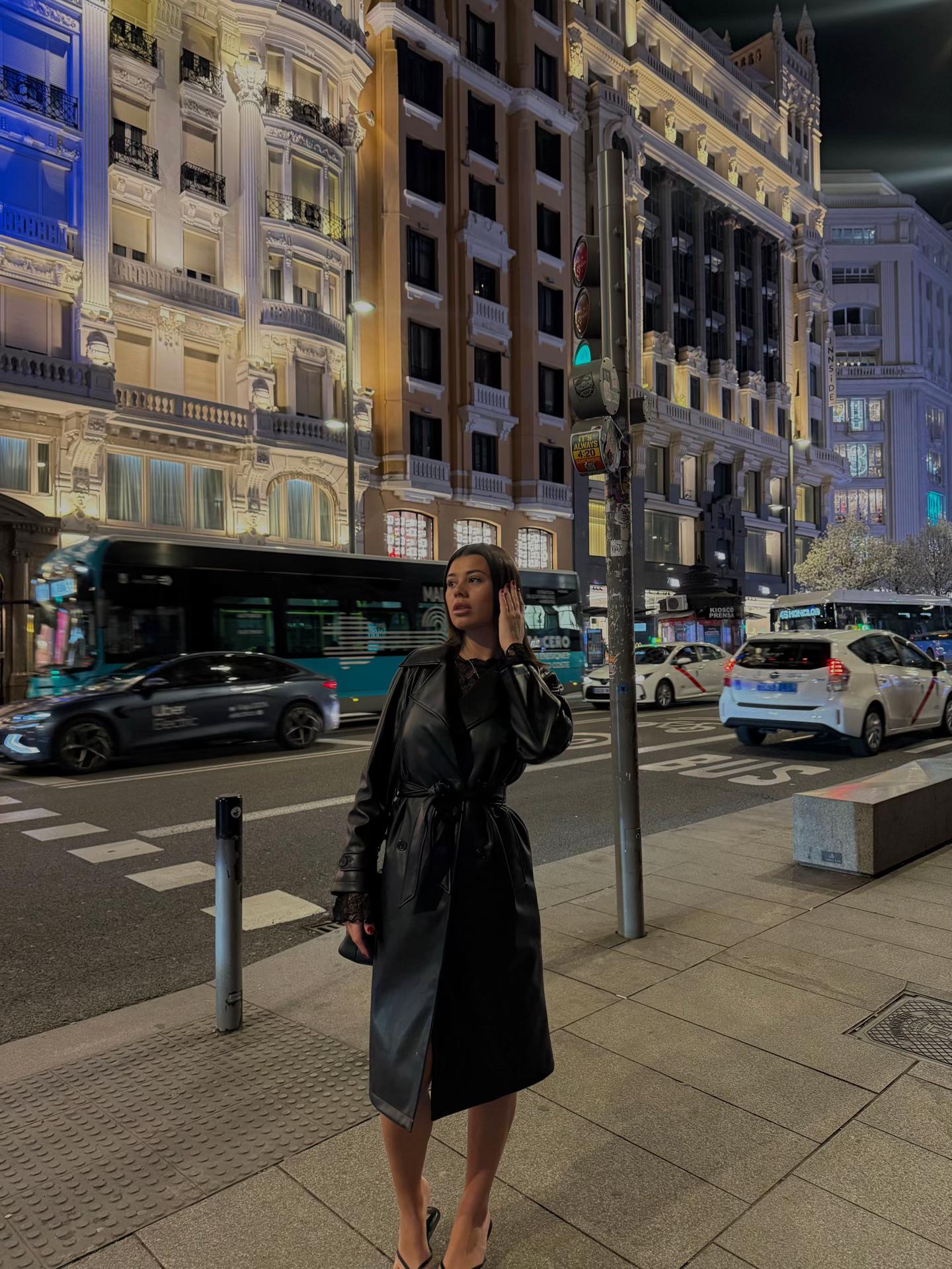 @Sofia🦂