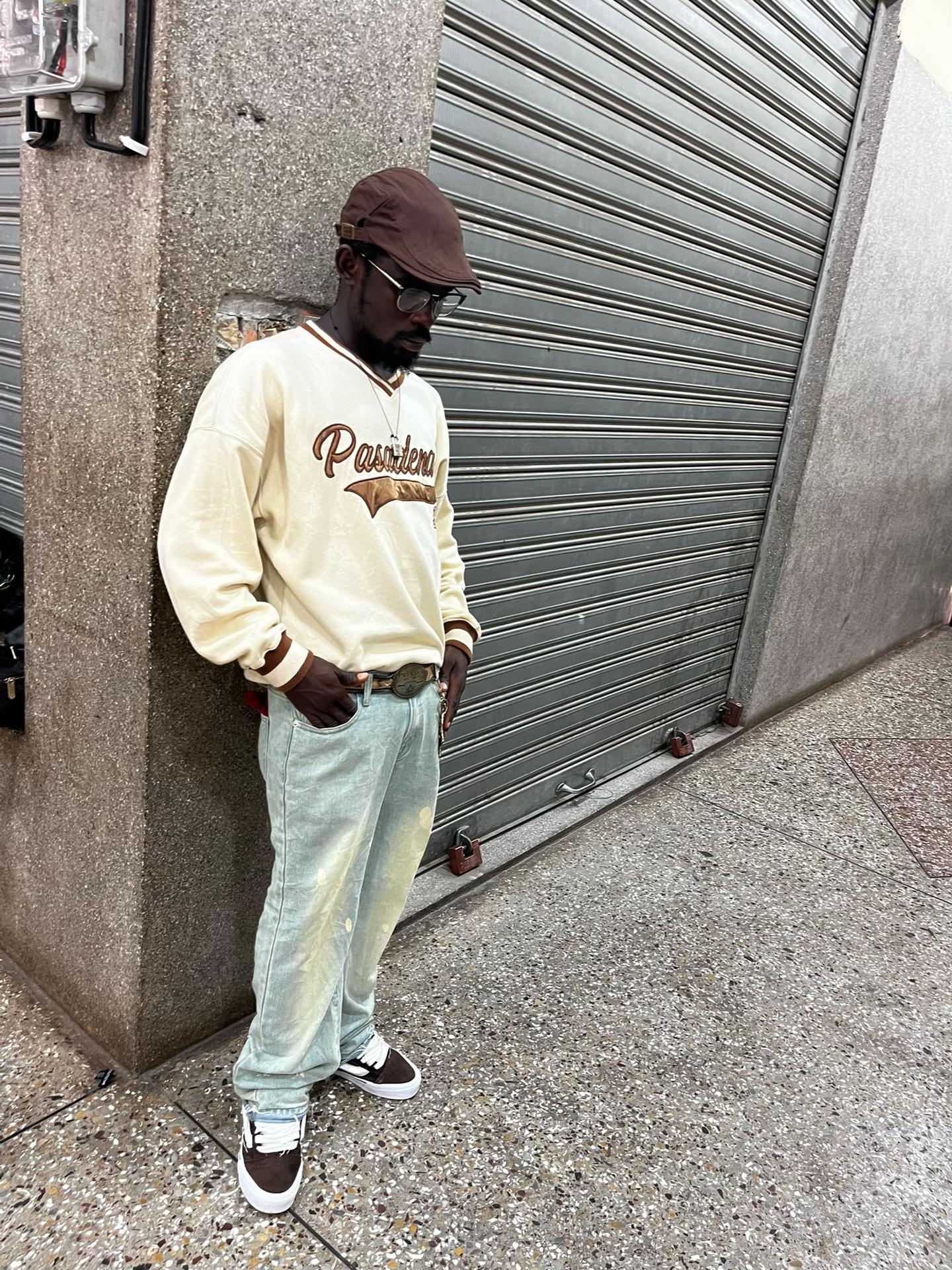 @AJ.🦅