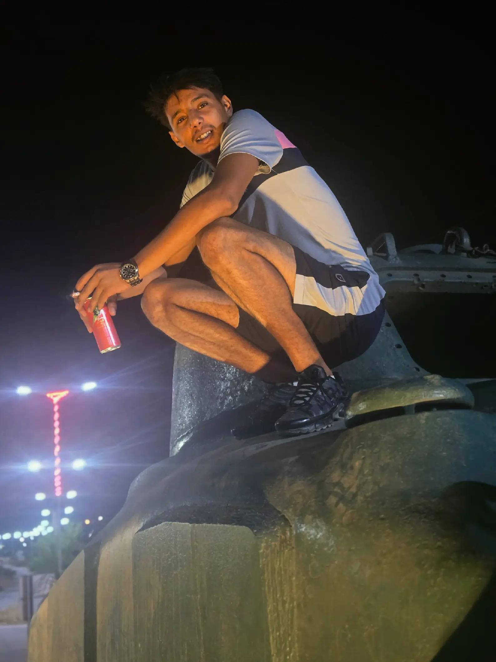@Karim ๐ฅด