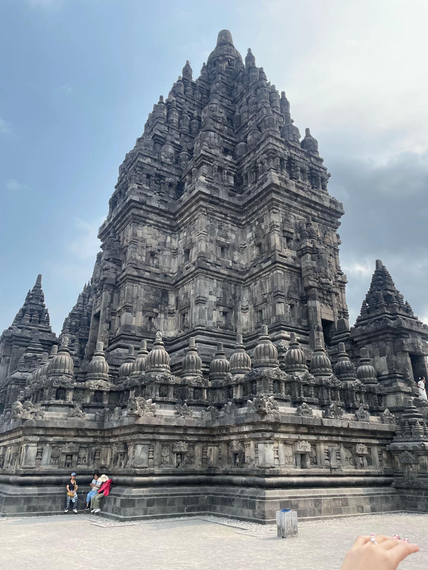 @MadeeDuwijayanti