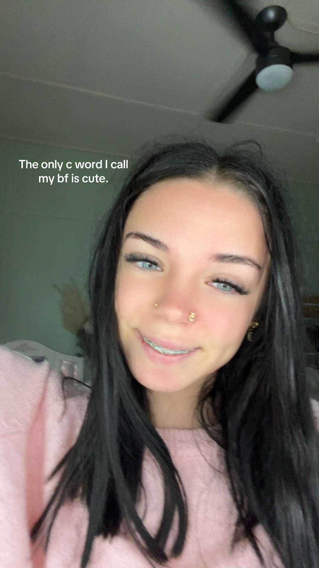 @𓃰