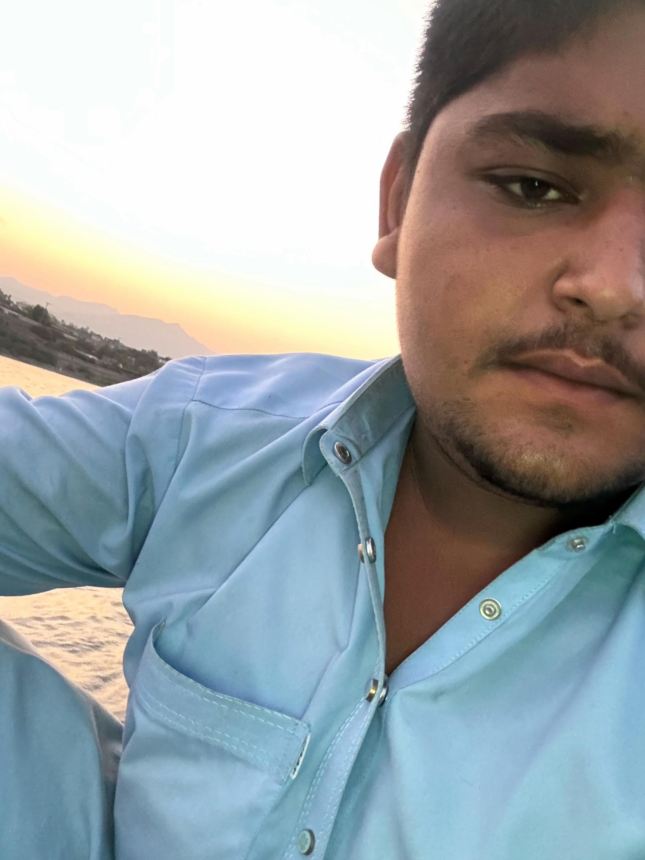 @𝙁𝙖𝙧𝙝𝙖𝙣 ♛