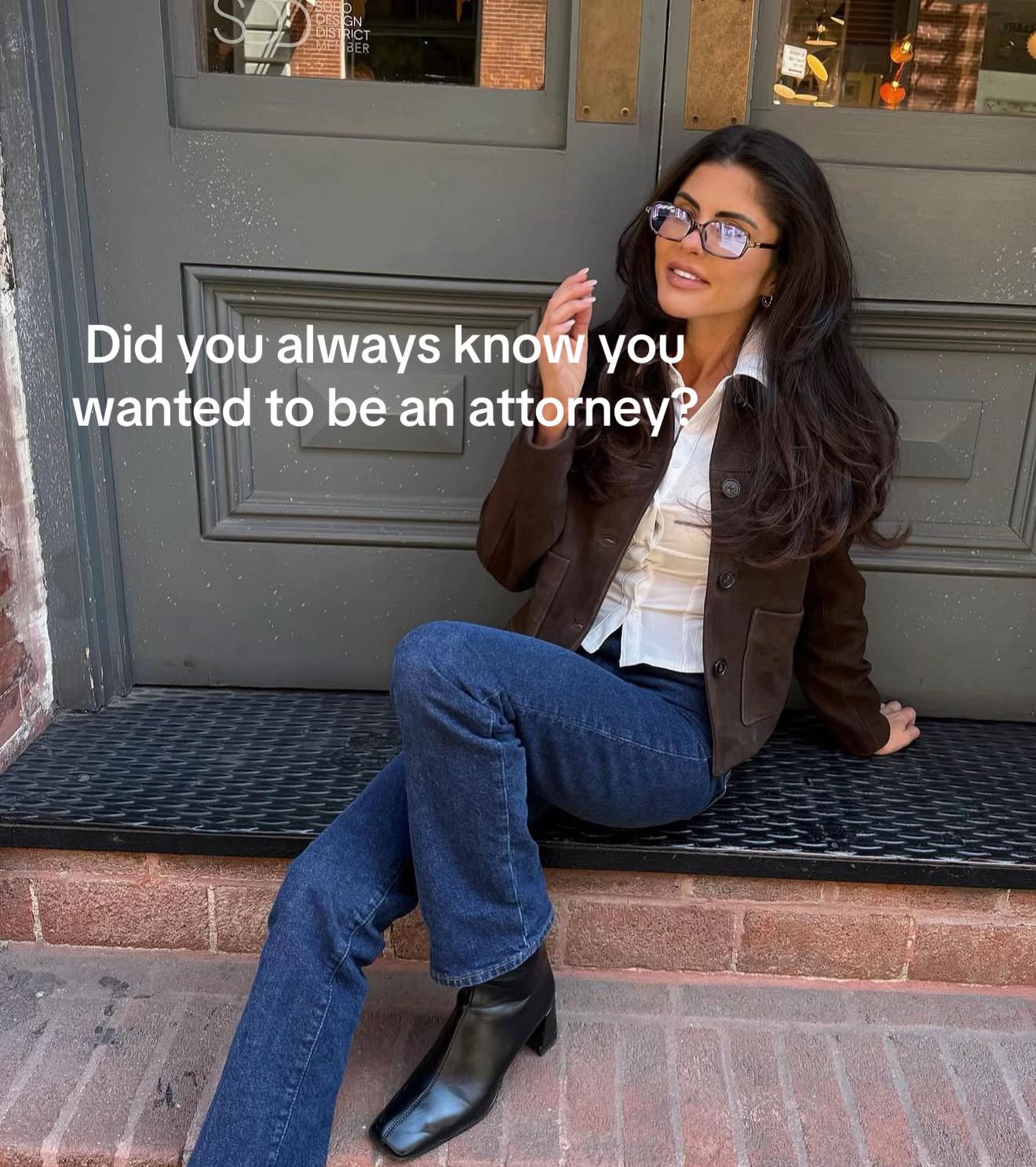 @GG.ESQ