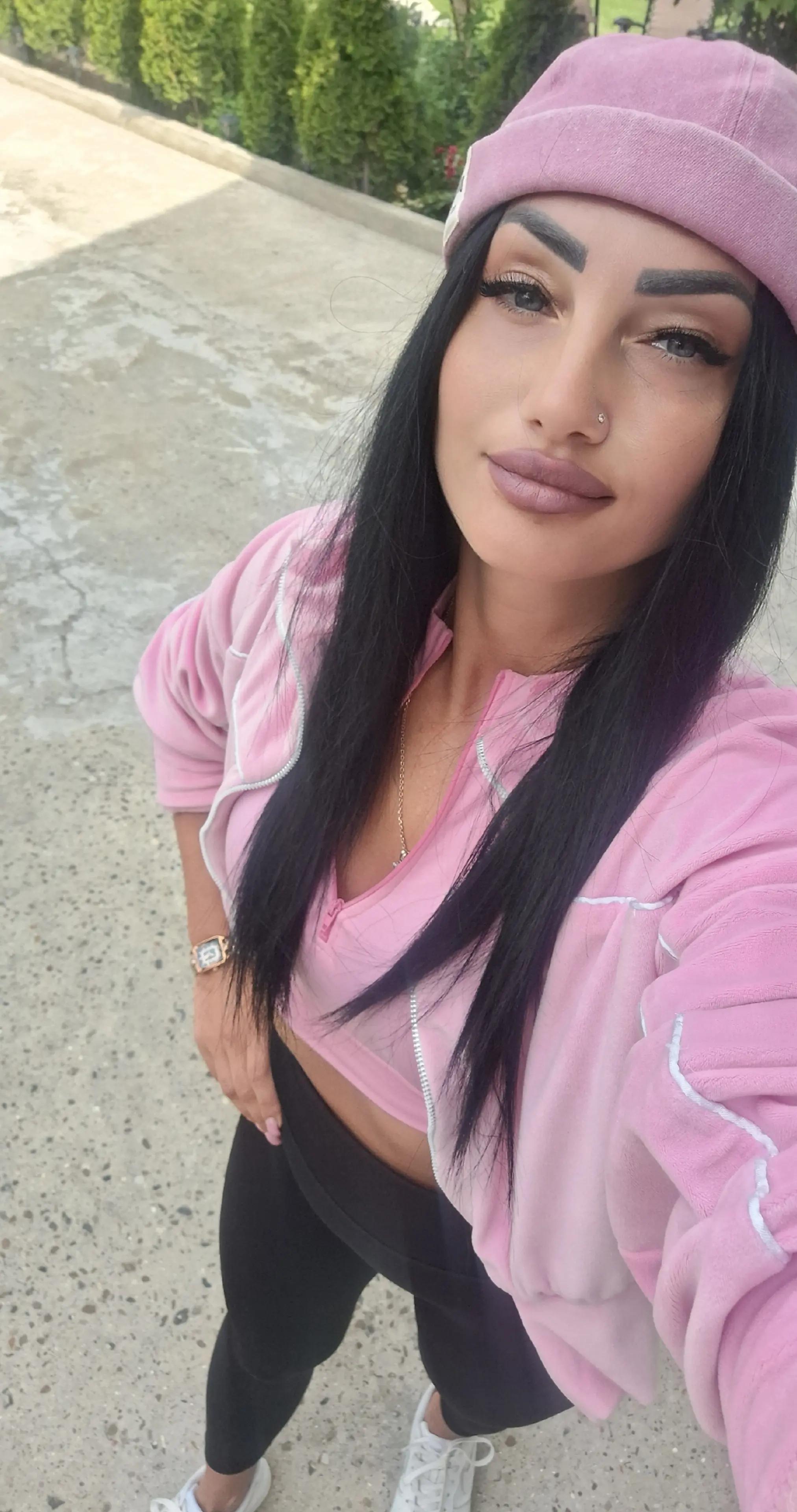 @Lesea🦂👑🦂