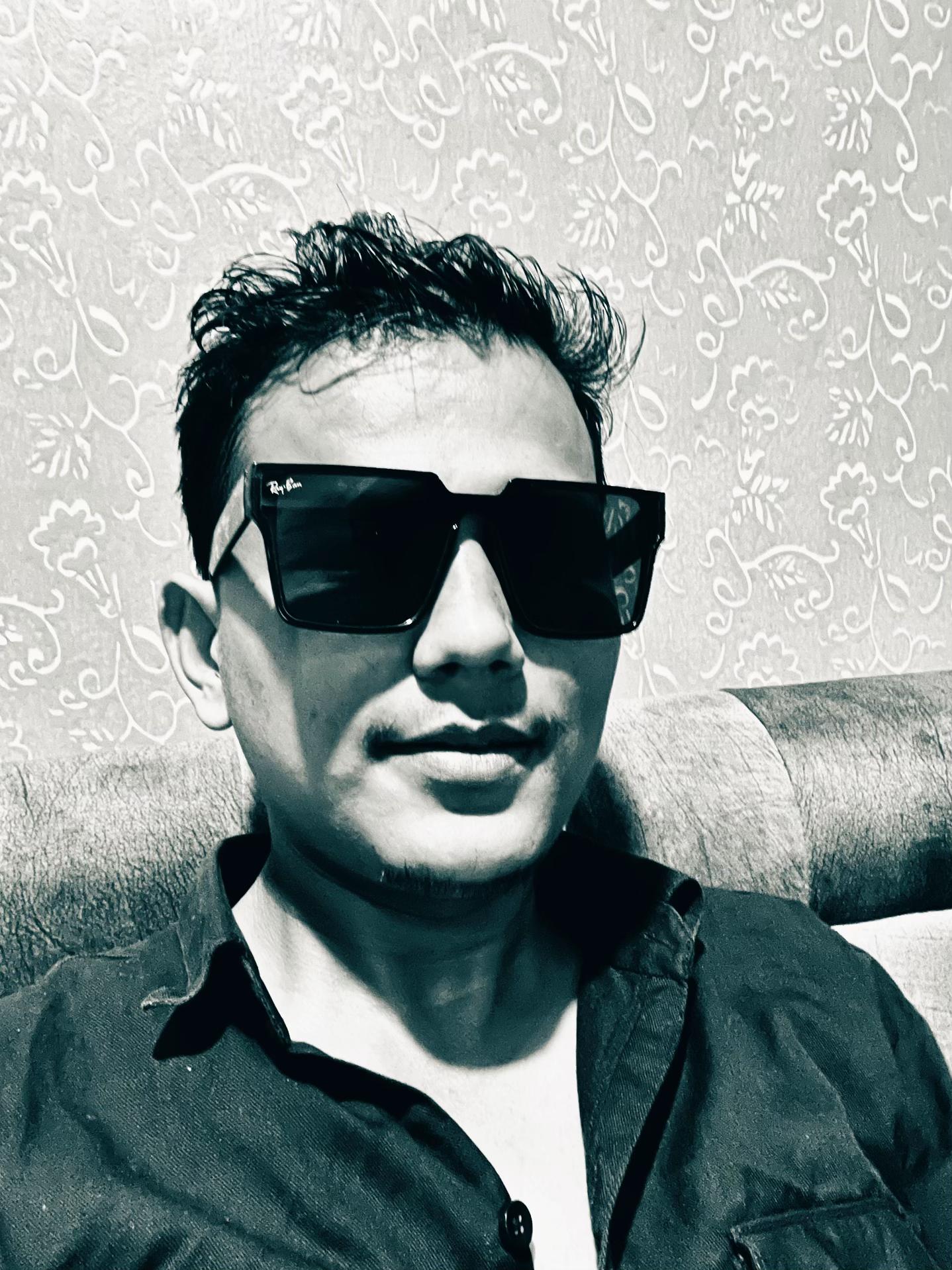 @Nirpesh Raut