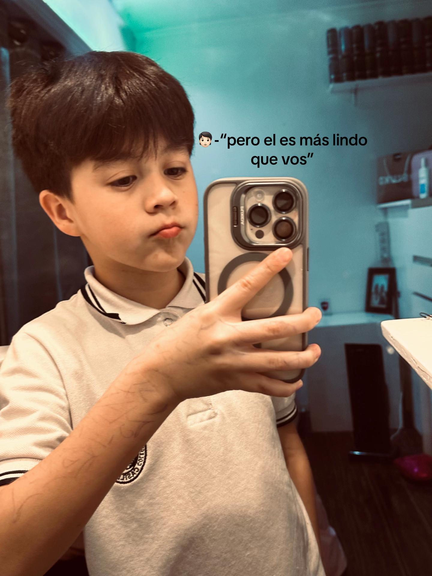 @juuuanii ☈
