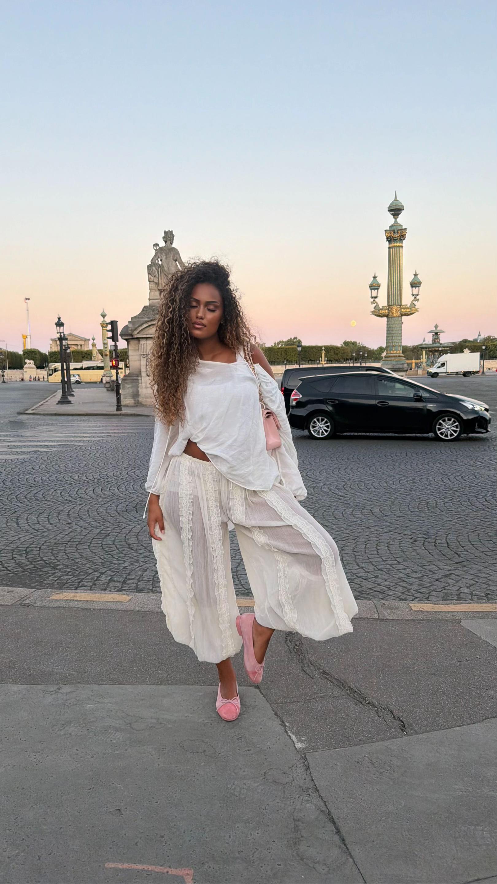@myriam.cm