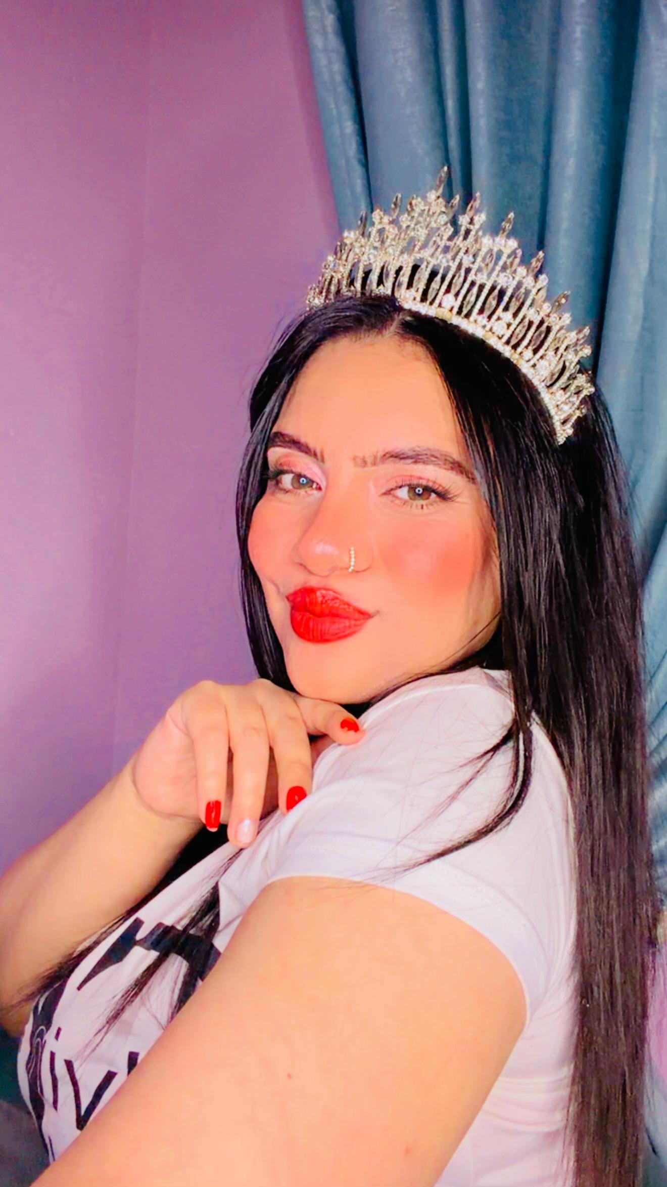 @الملكه روكا👑