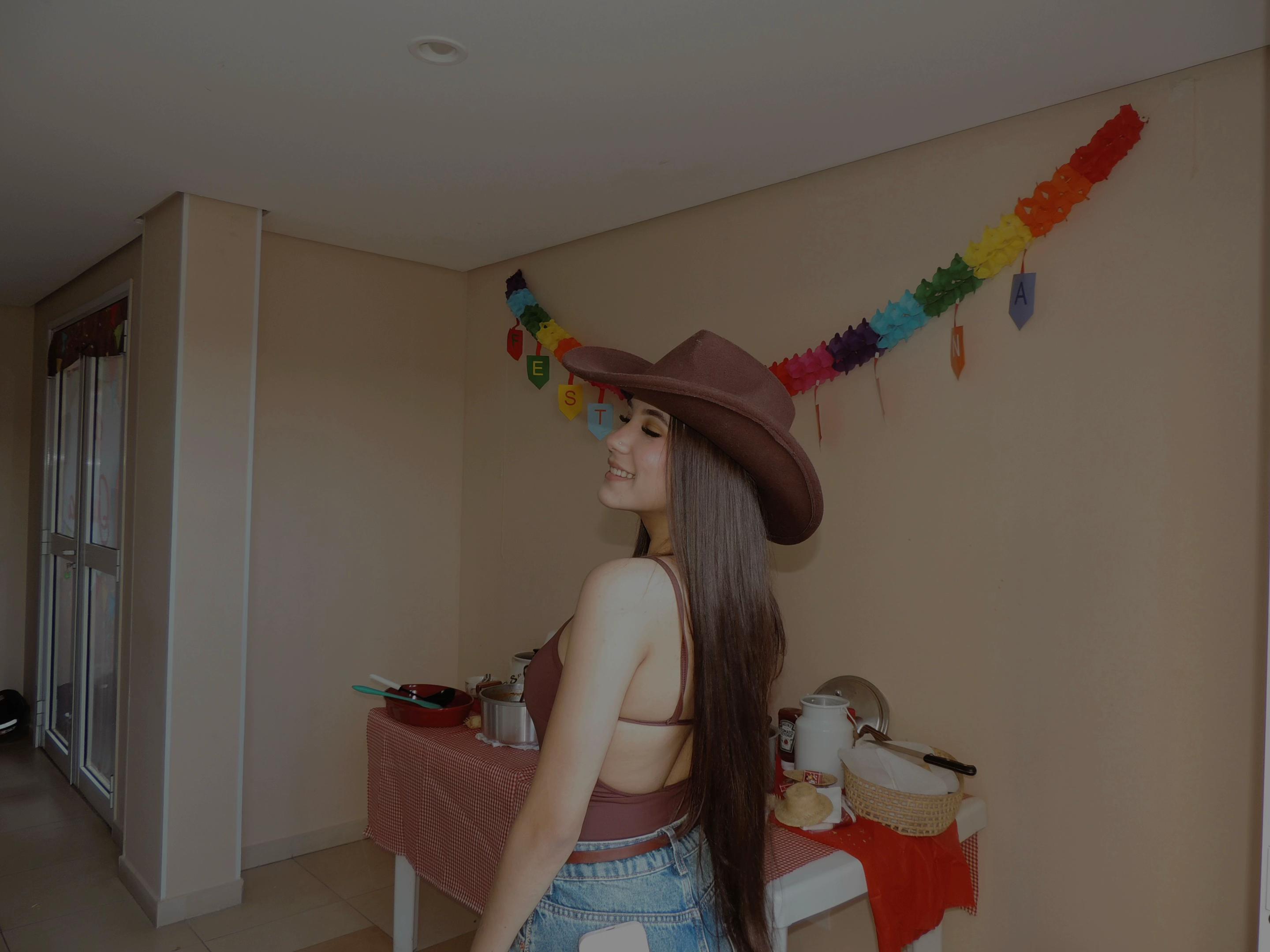 @gabbibaz