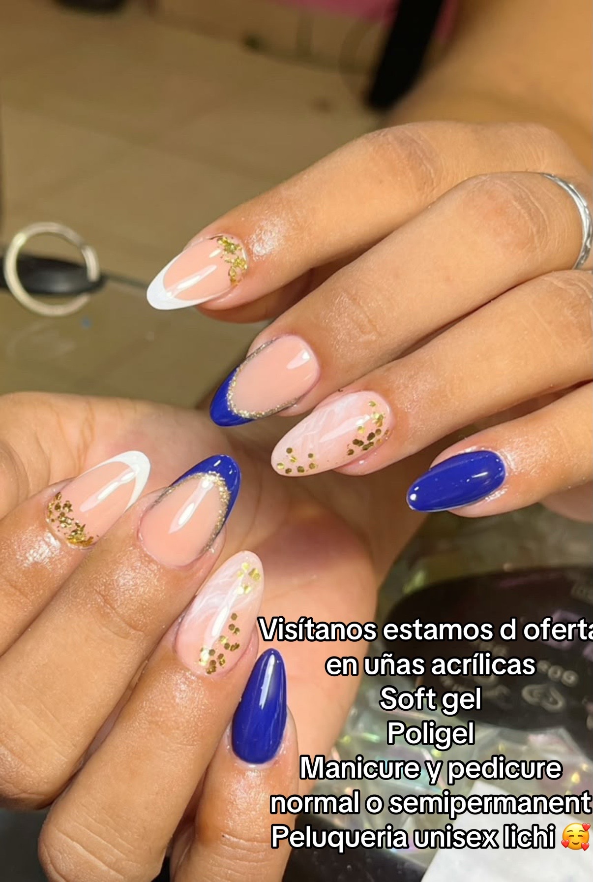 @Ligia Elena🦋