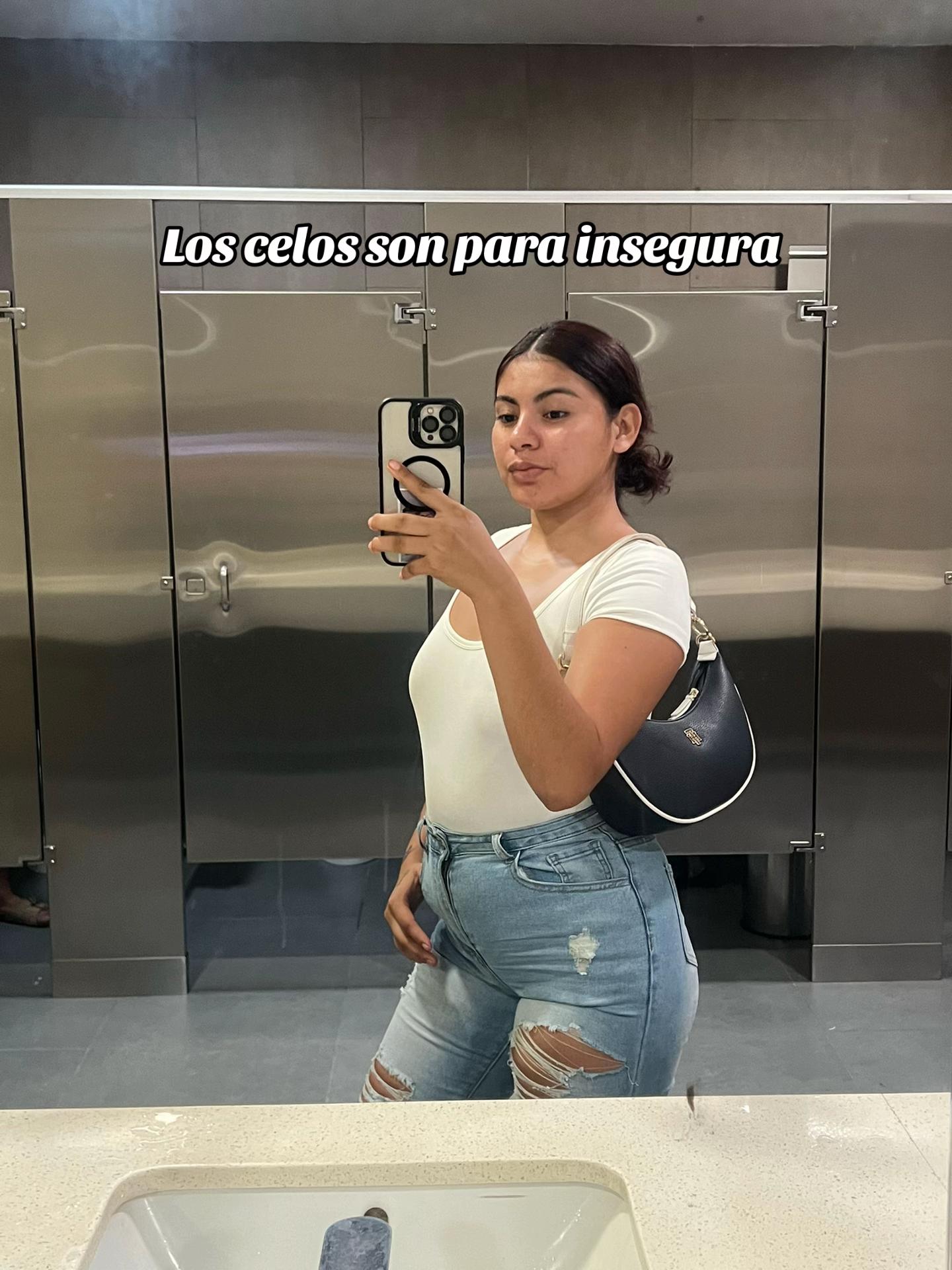 @ADRIANA🦋🧚🏼&zwj;♀️