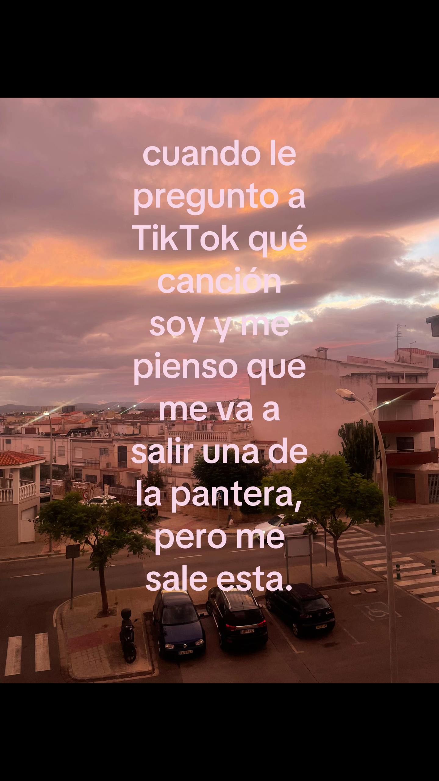 @✭