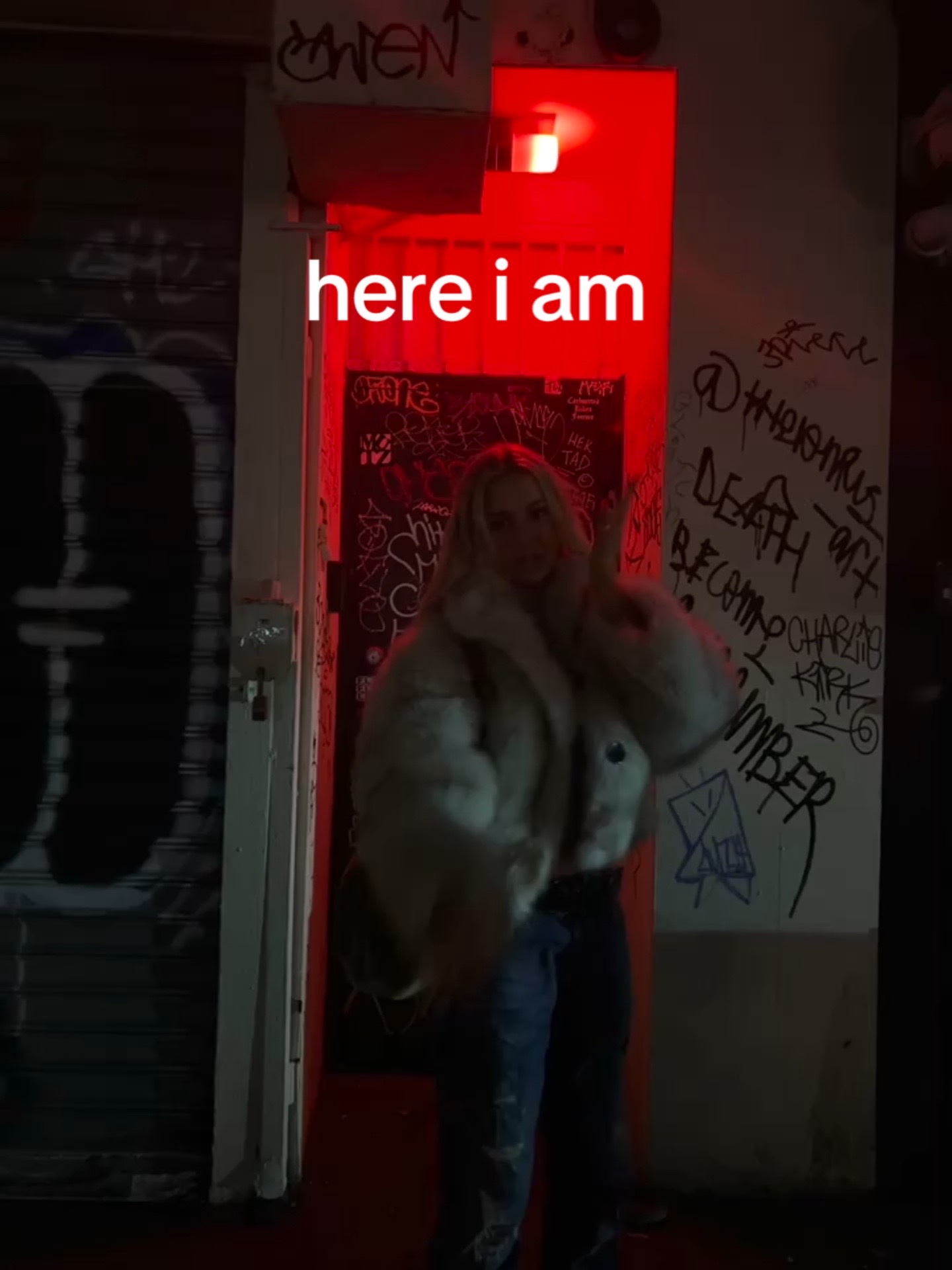 @KYRA BELL