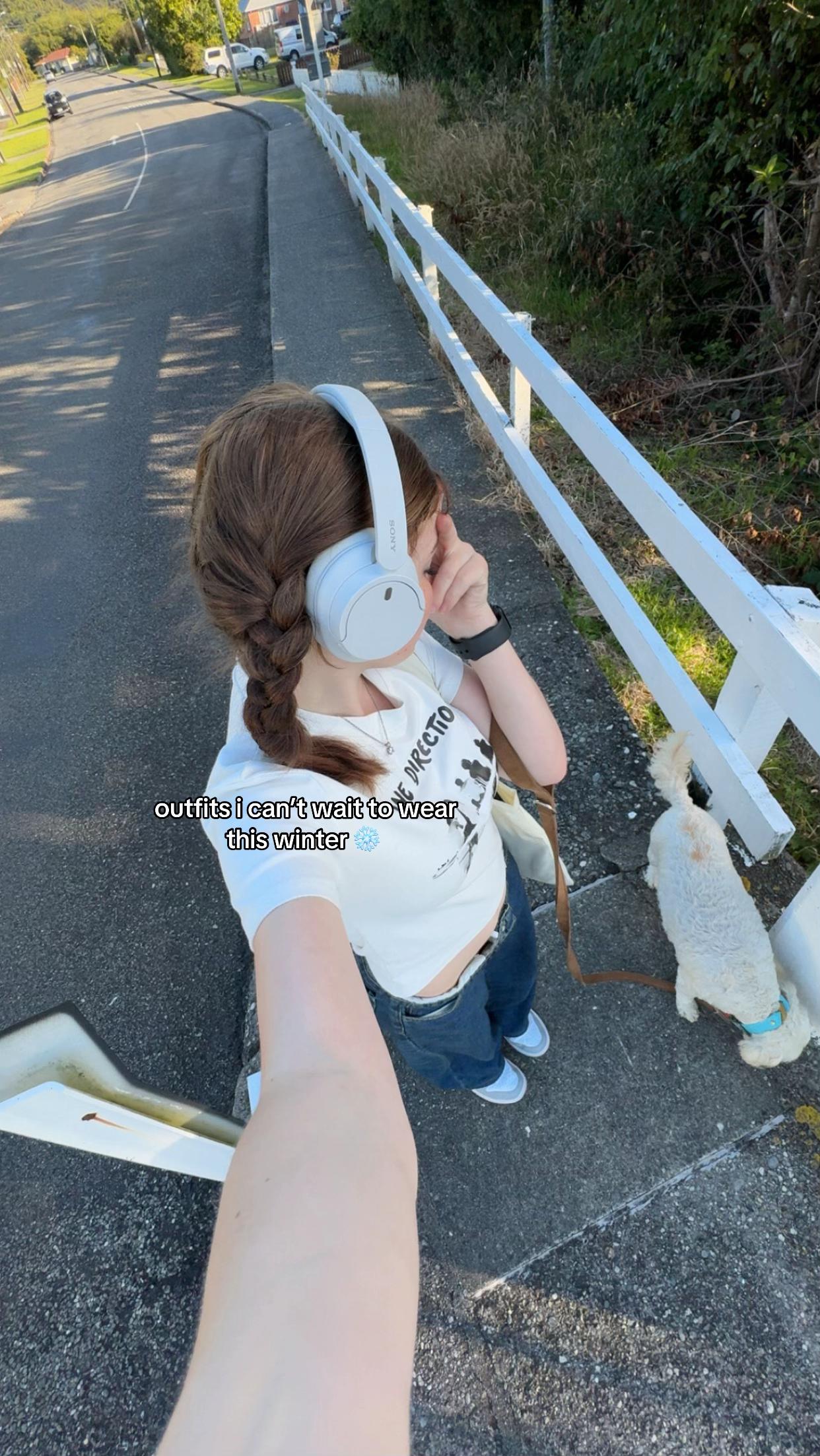 @𝐧𝐨𝐯𝐚 𝐭𝐨𝐦𝐥𝐢𝐧𝐬𝐨𝐧 💙