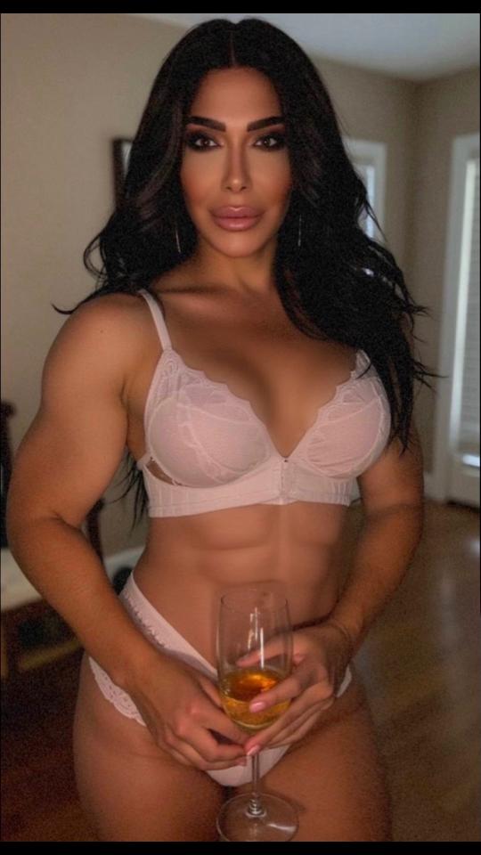 @ava_muscle_mommy.ts