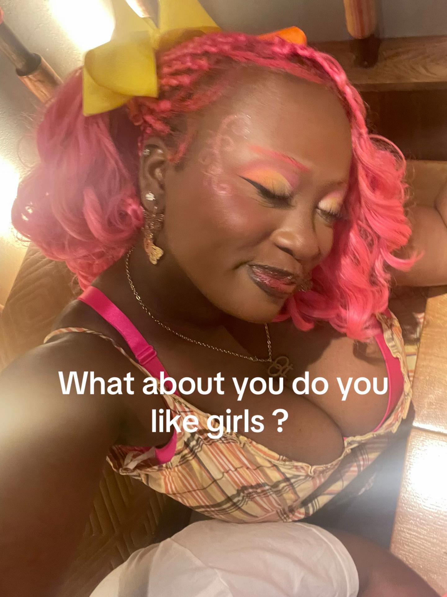 @𝑀𝑎𝑟𝑖𝑎‧₊˚♪ 𝄞₊˚⊹