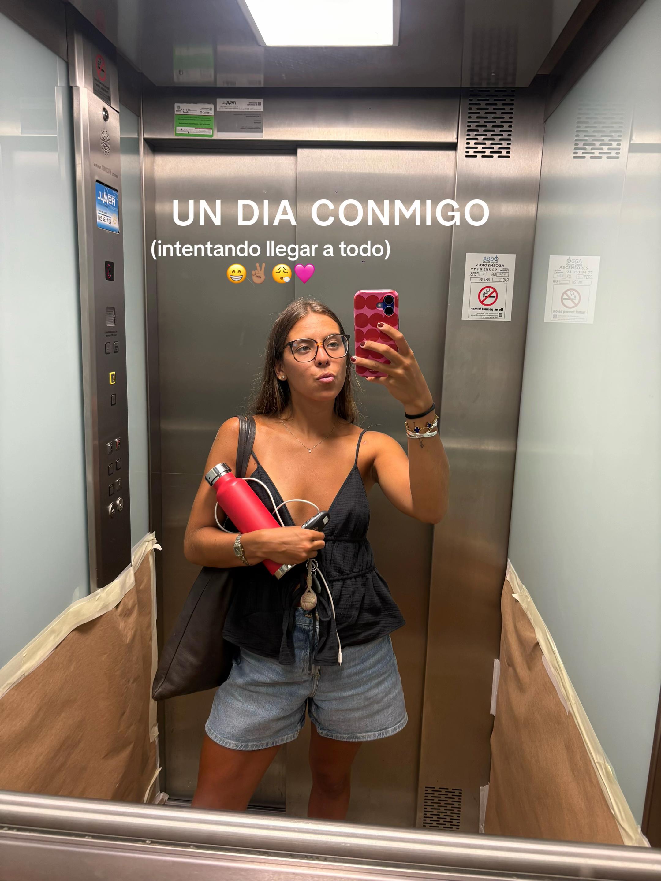 @martinapellicer__