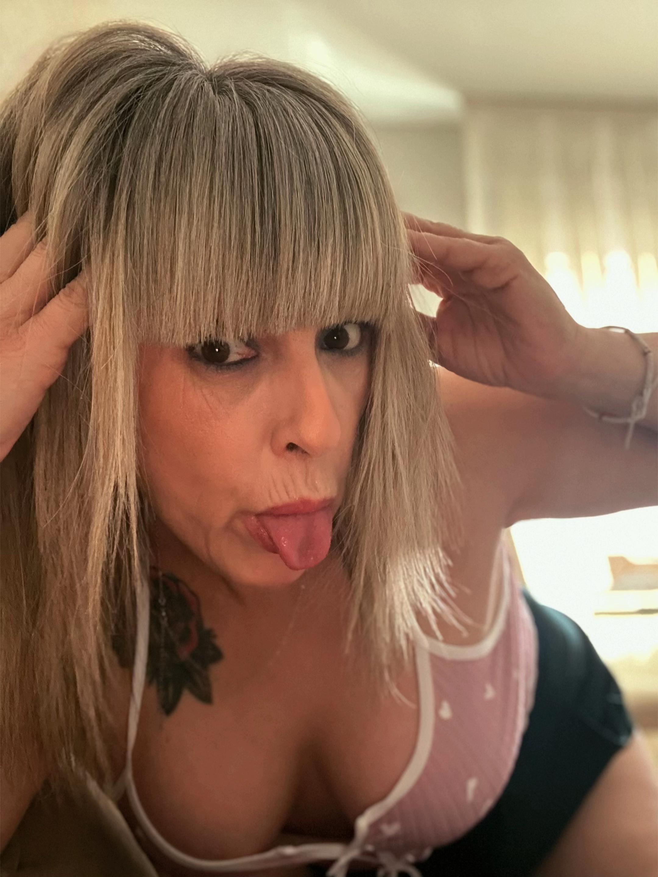 @Anacar77