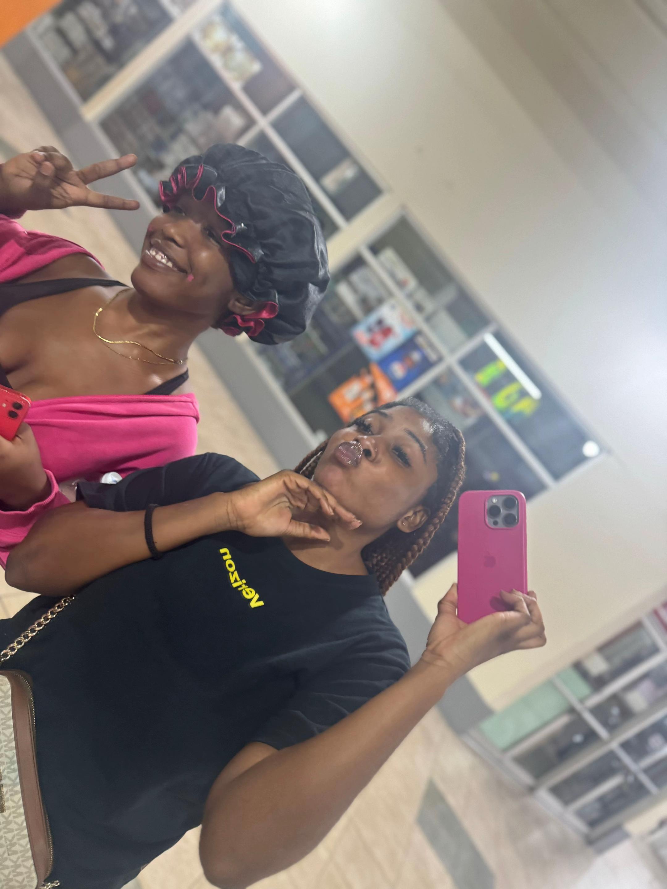 @@The1nonly-kish😝💜🤏