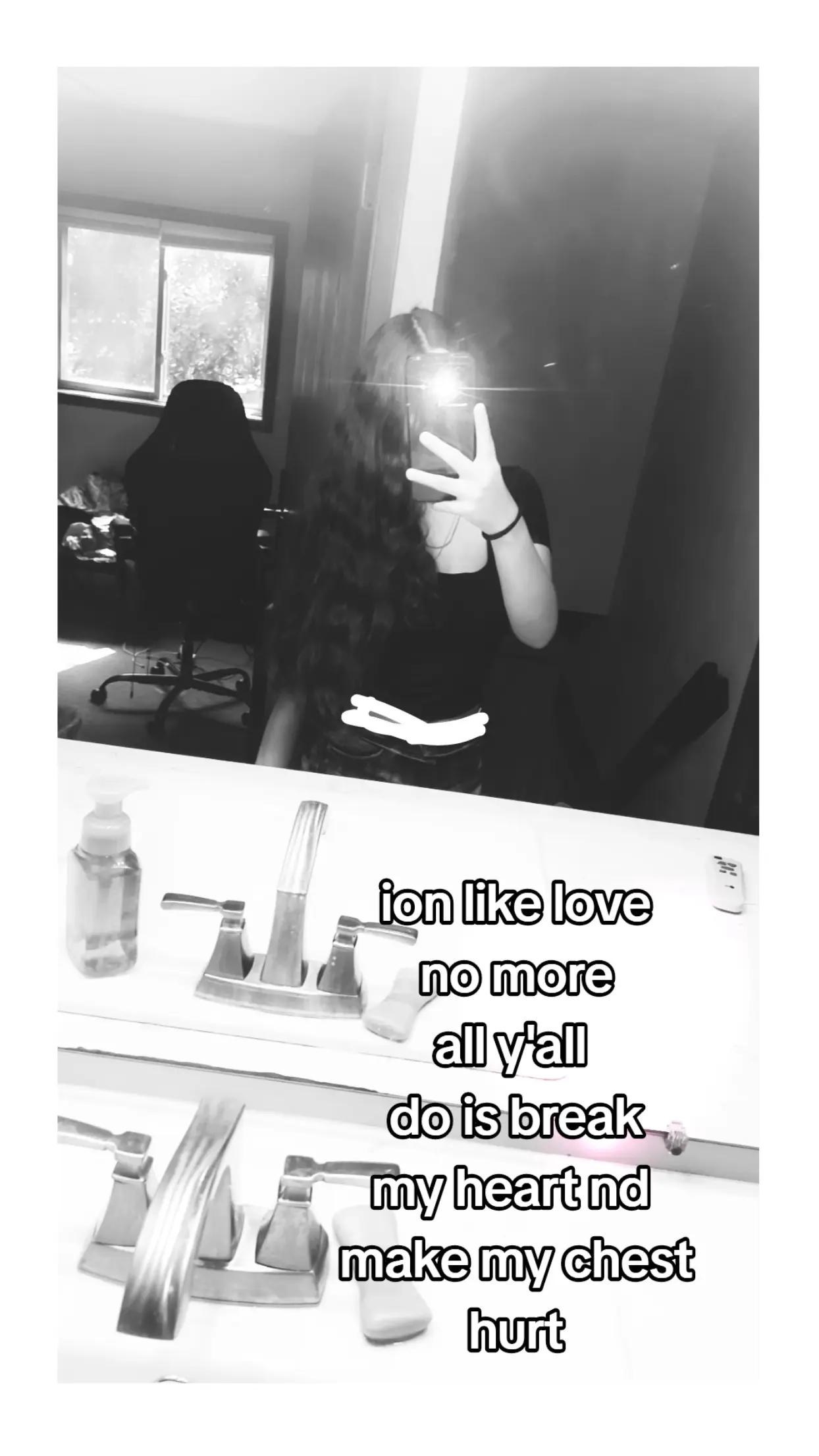 @ur fav queen๐๐