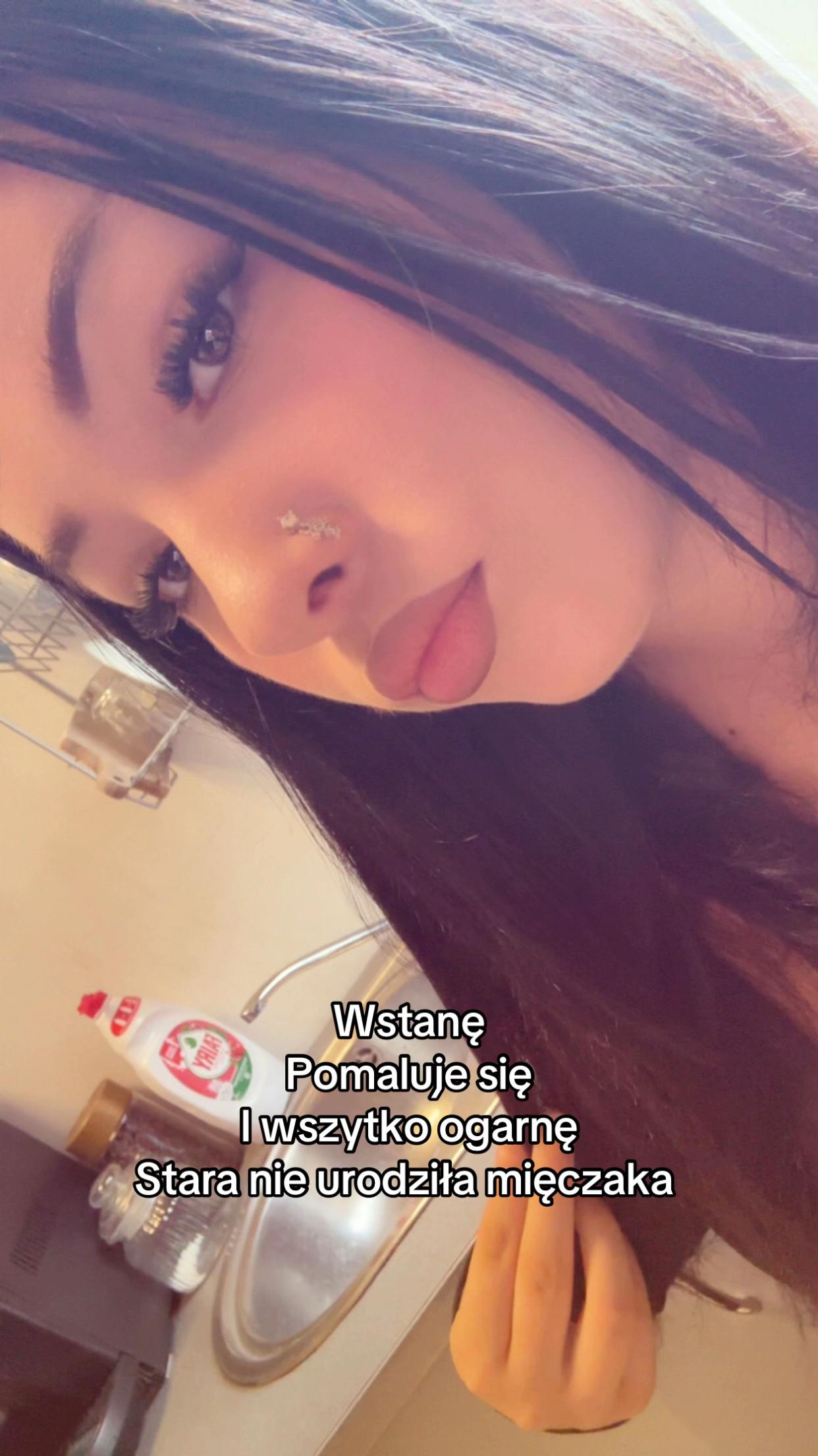 @Amelka🎀