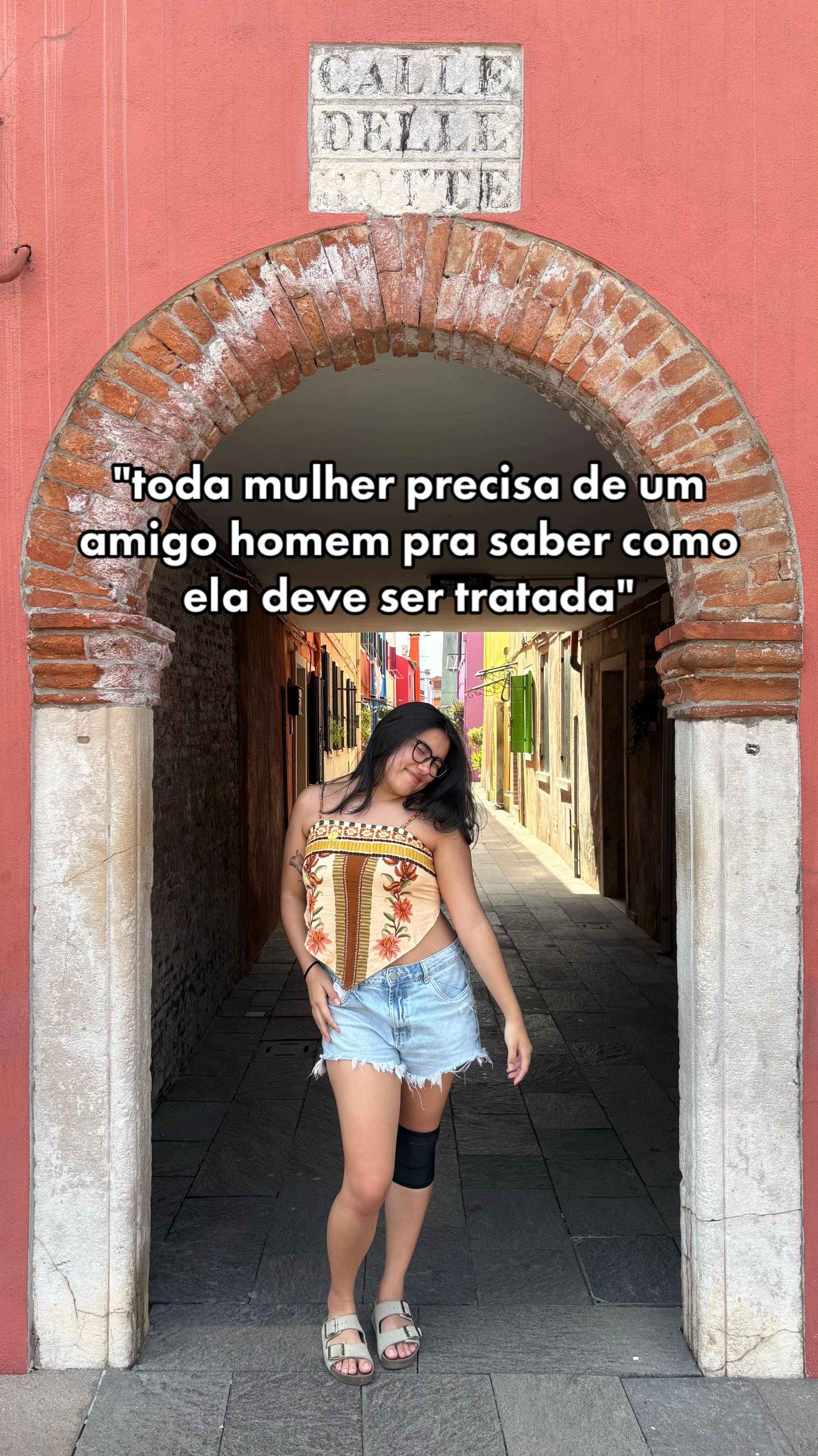 @L&iacute;via