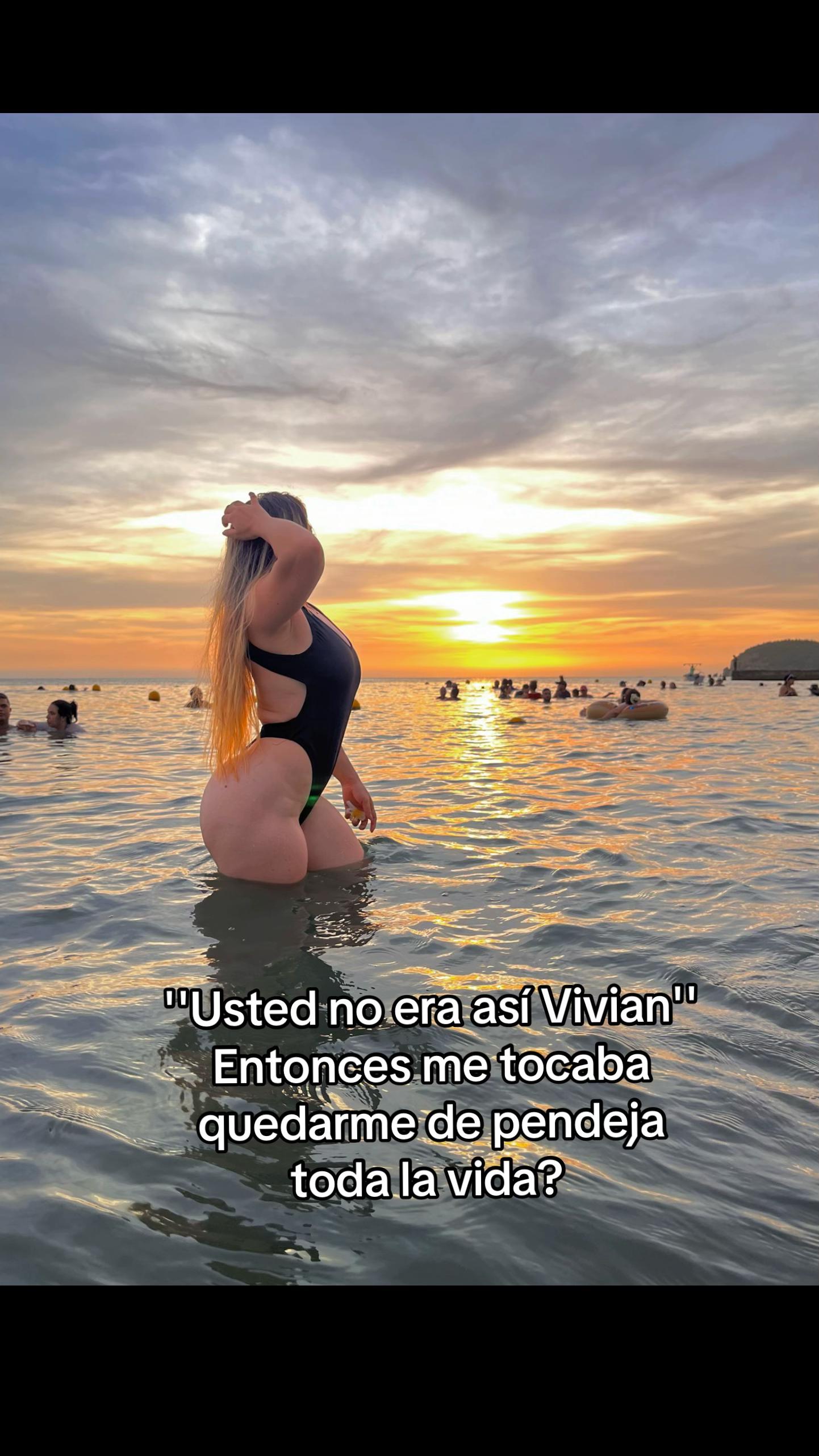 @V I V I A N V L O G S S ๐ธ