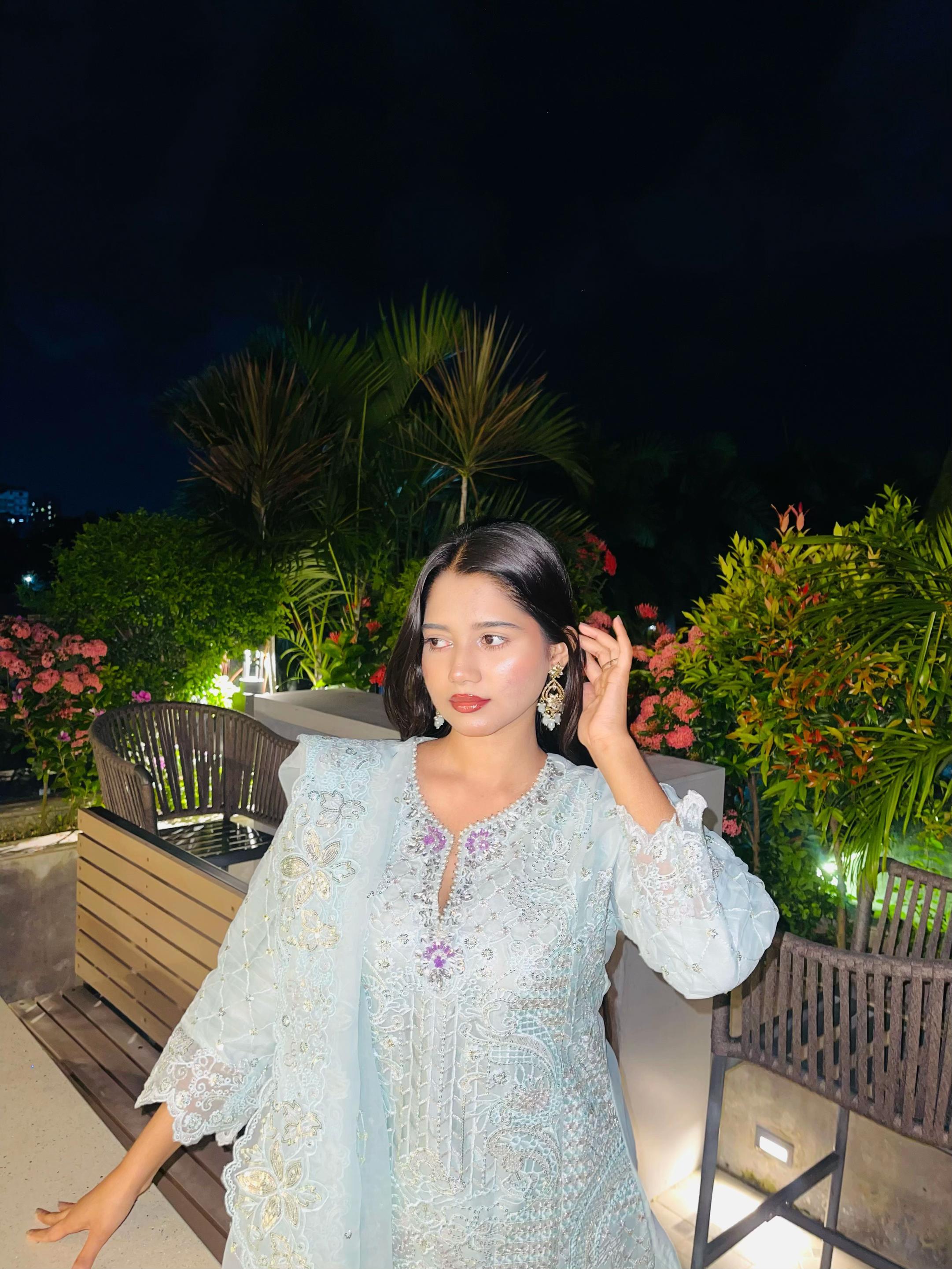 @মালিহা~