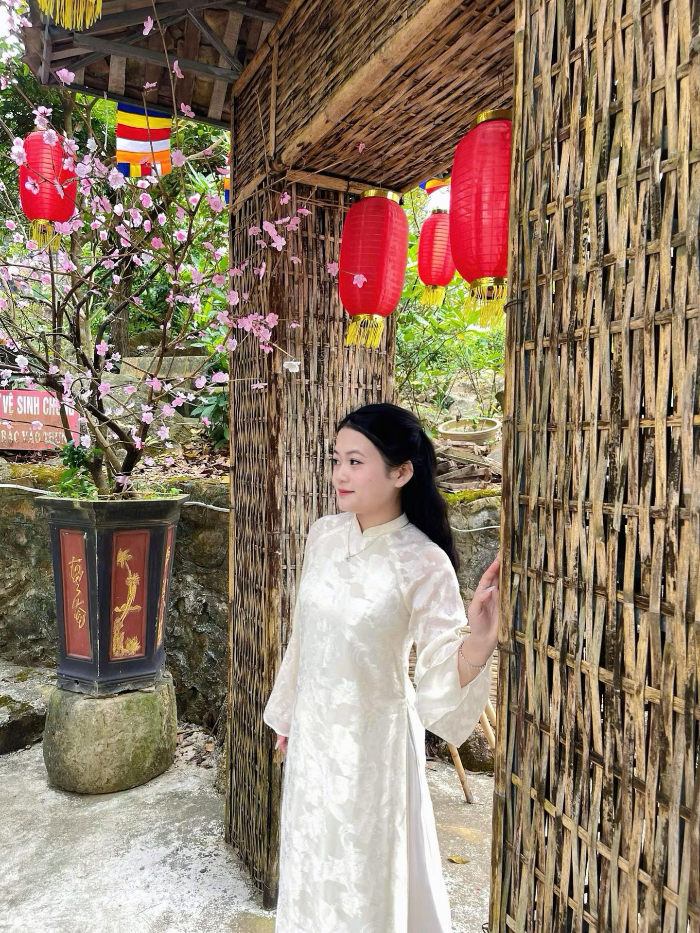 @zhongguodonghua