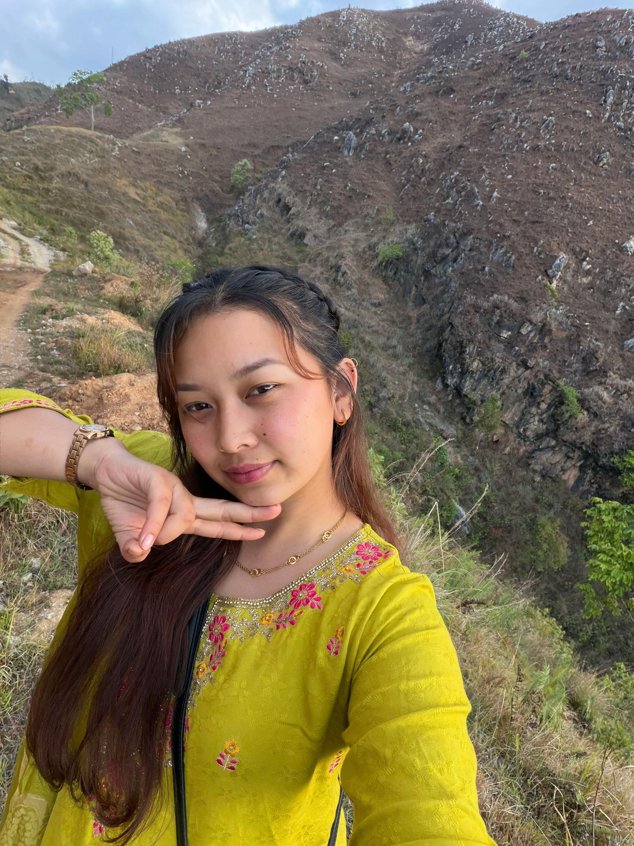 @अमिषा_🩵