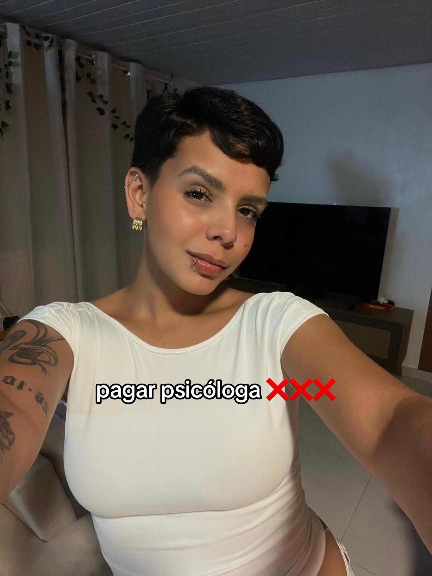 @Elisa