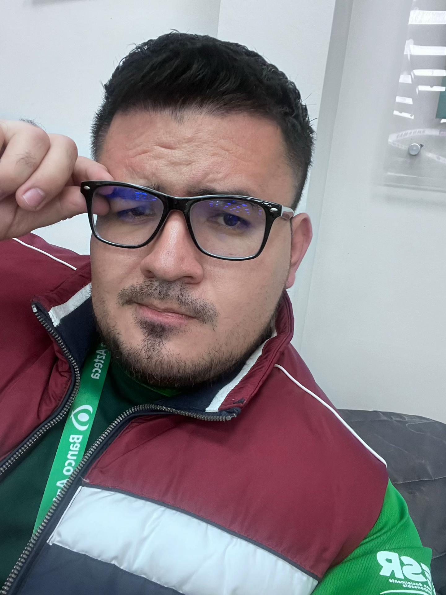 @Jairo Salazar