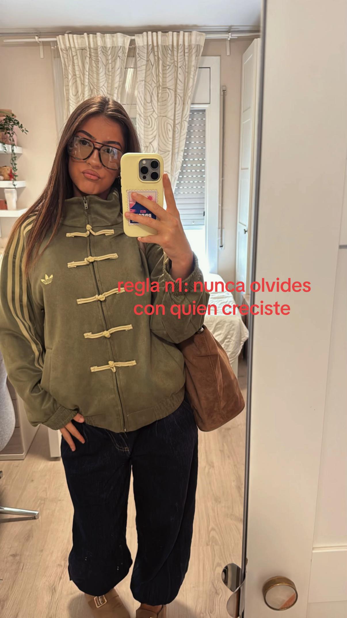 @AINARA D&Iacute;AZ