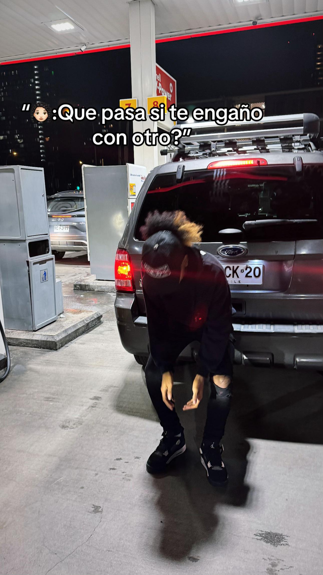 @8TR3Y