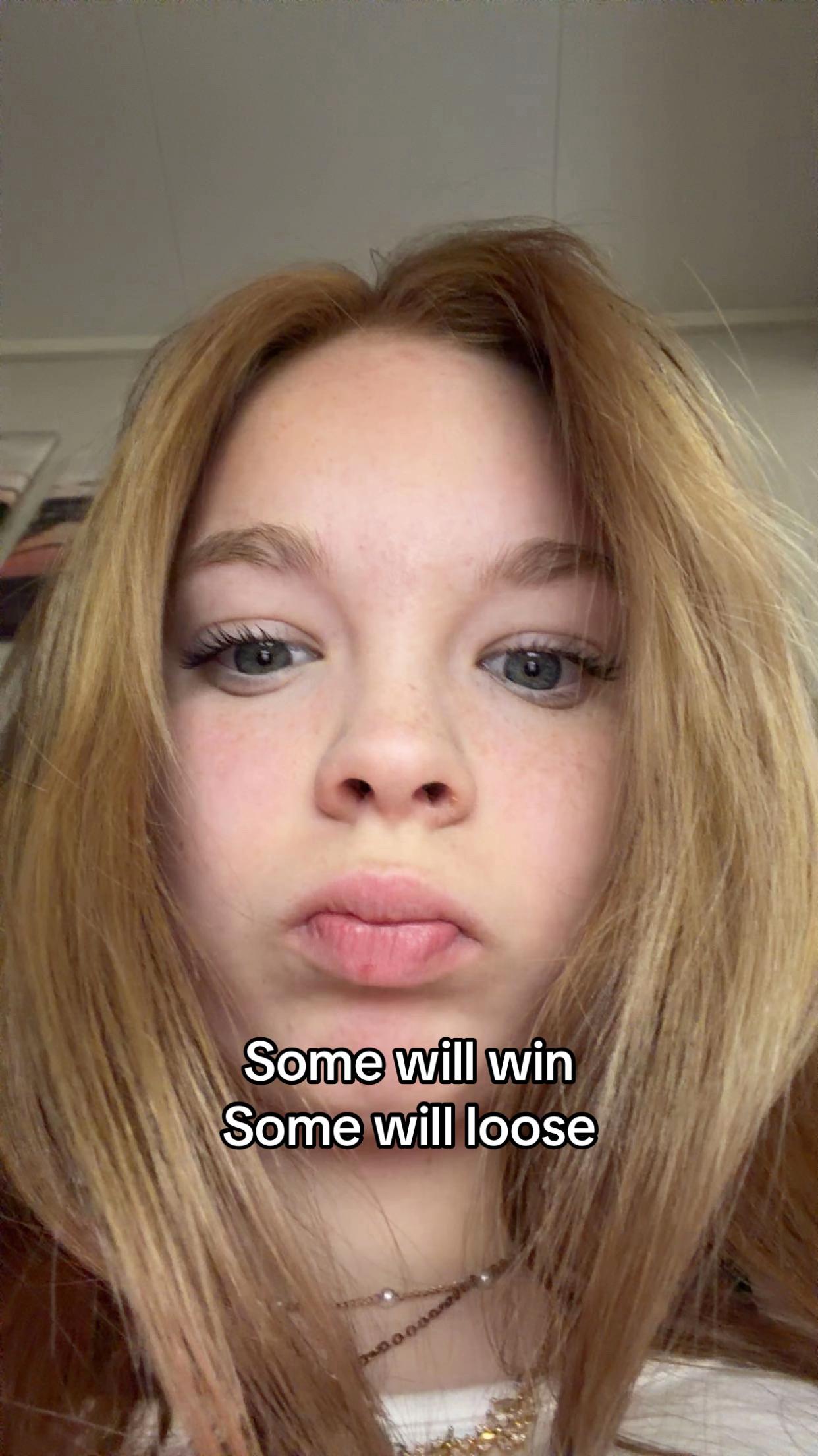 @𝓥𝓲𝓵𝓭𝓮🩶