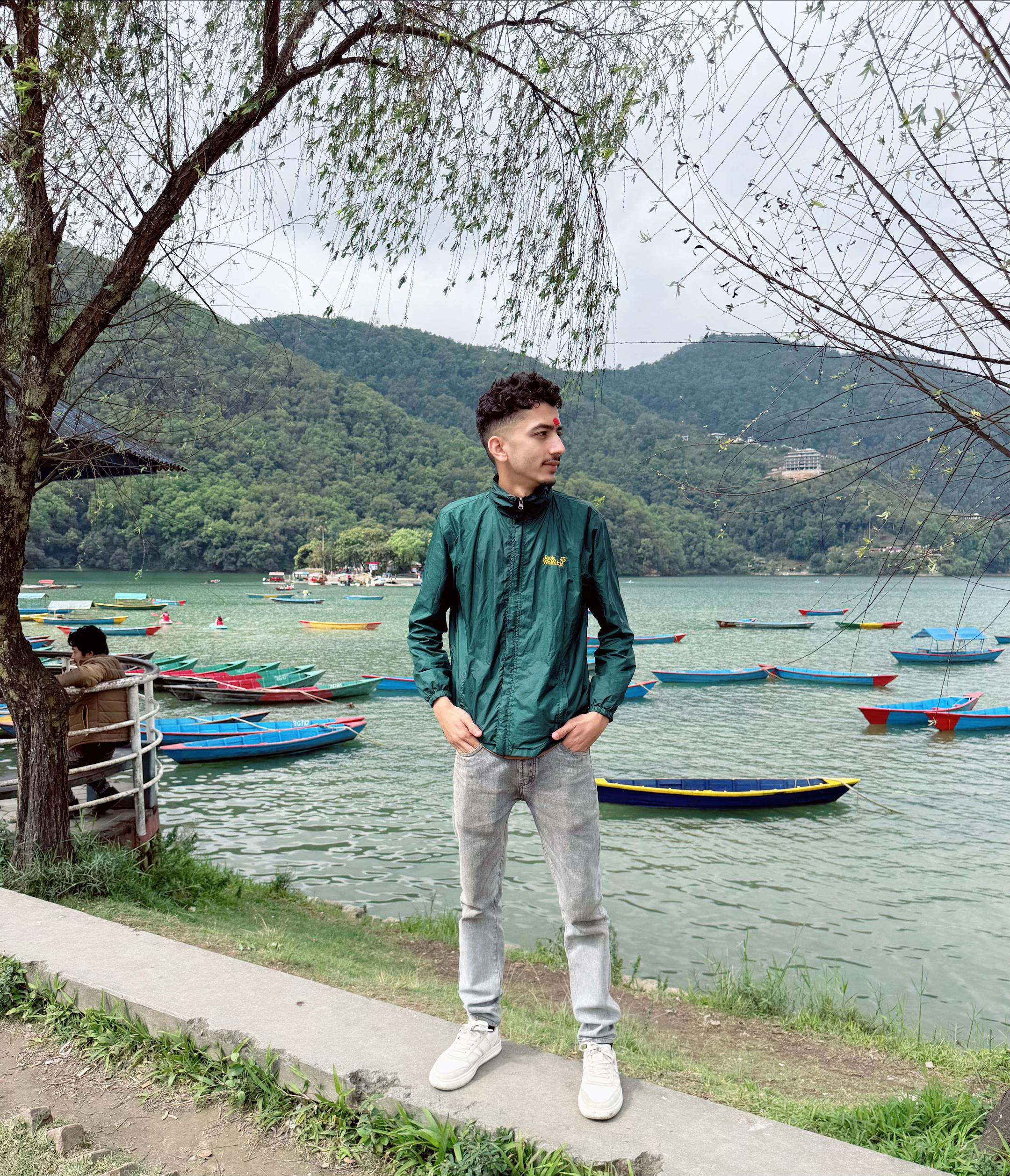 @P R A S A M⚜️