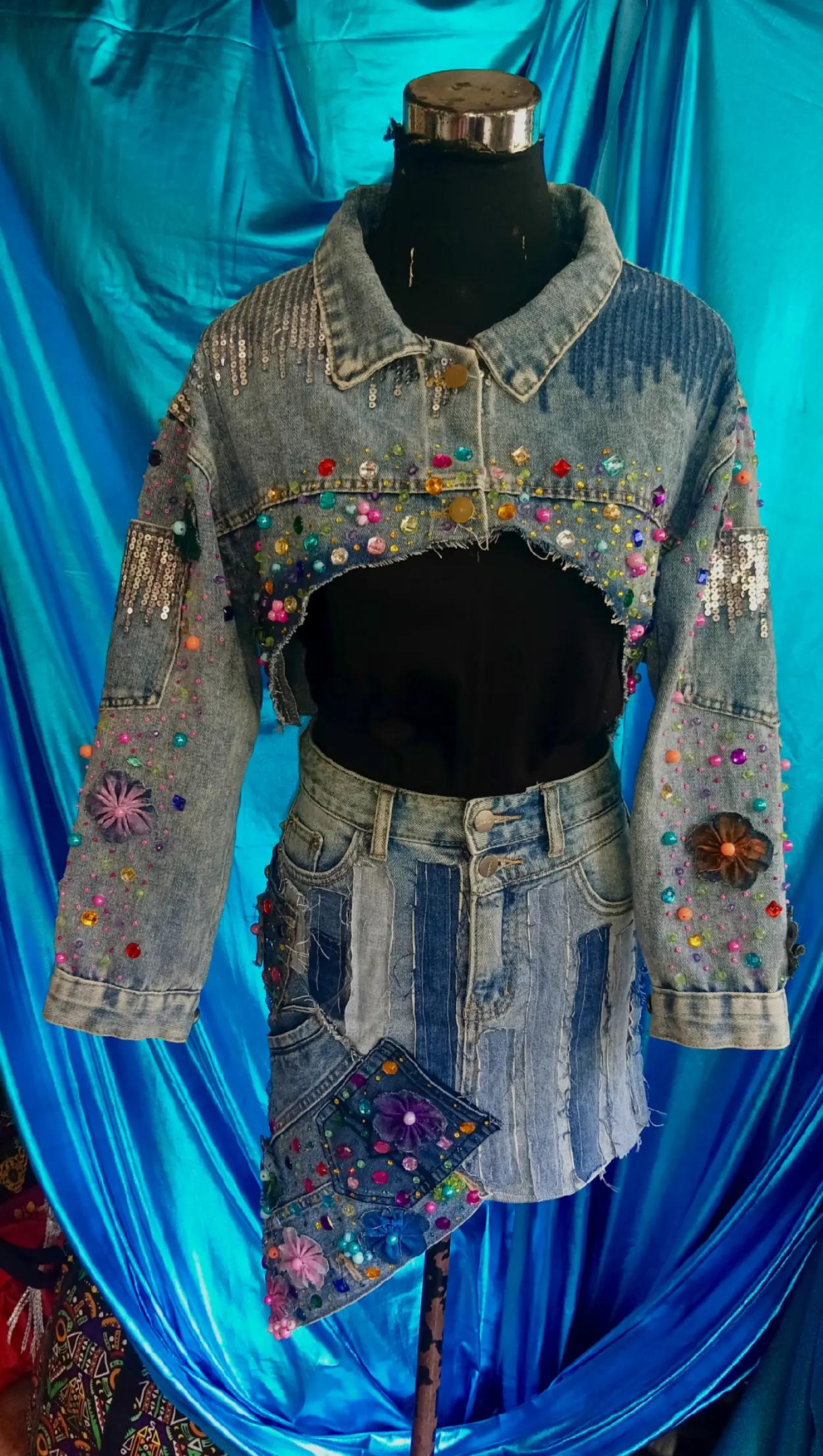 @𝓔𝓫𝓸𝔂