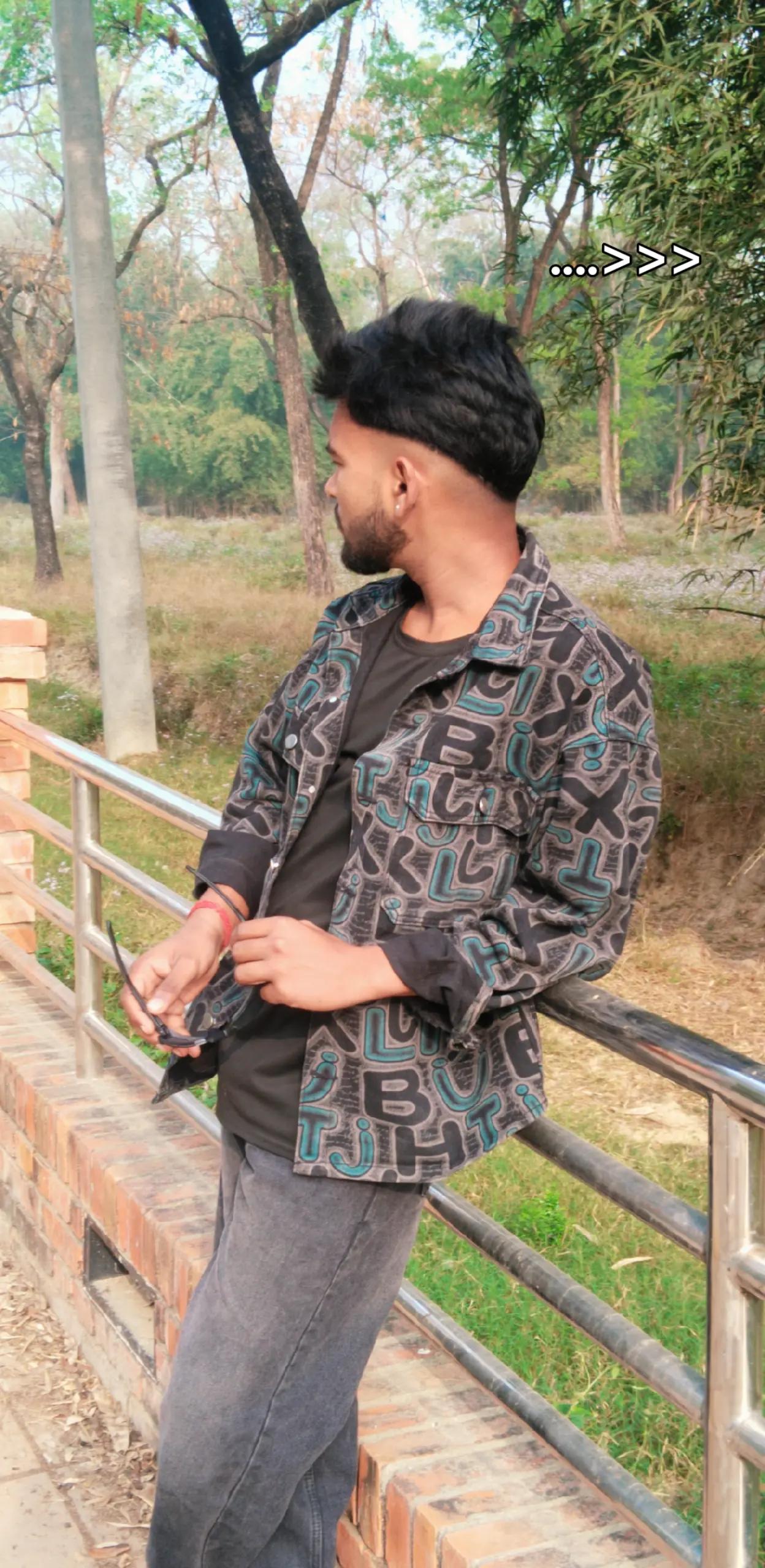 @👑𝕐&acirc;𝕕&atilde;𝕧💫