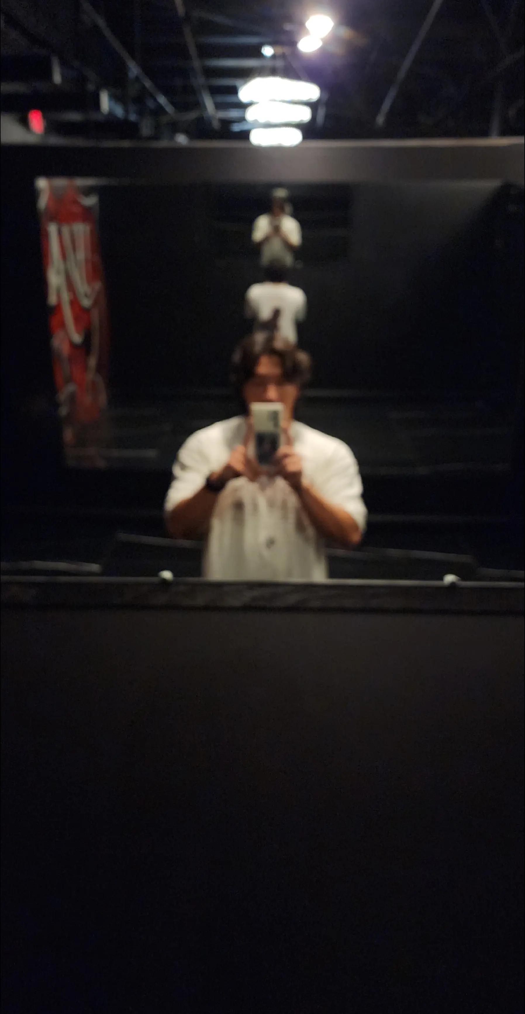@ahku