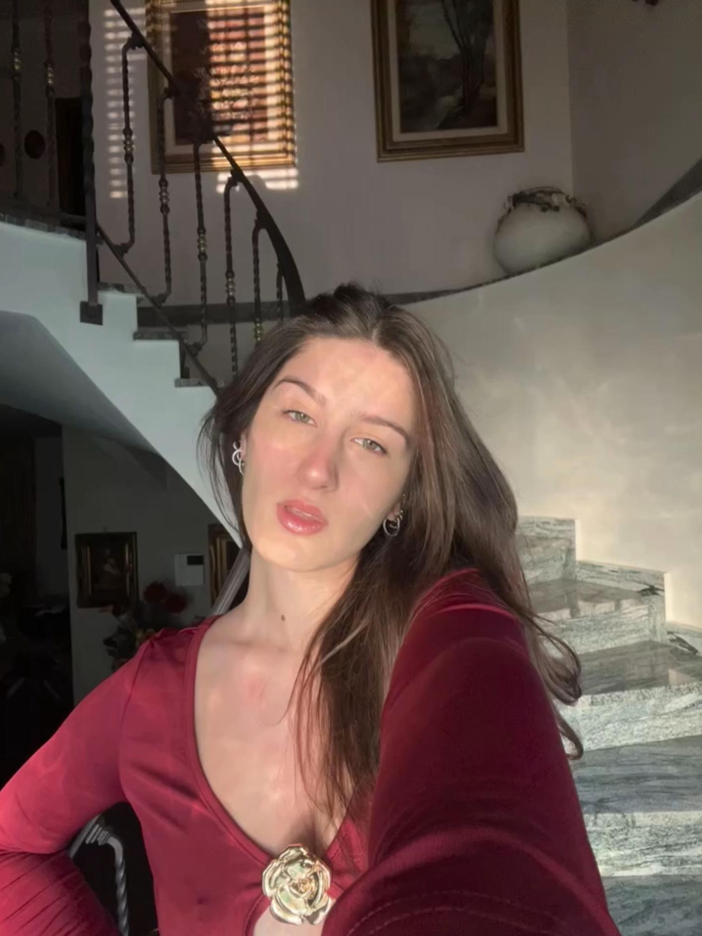 @alessia