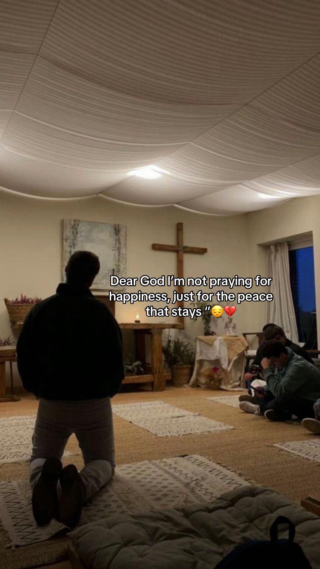 @𝔻𝔼𝕊ℙ𝕀ℂ𝔸𝔹𝕃𝔼🧩𝕄𝔼