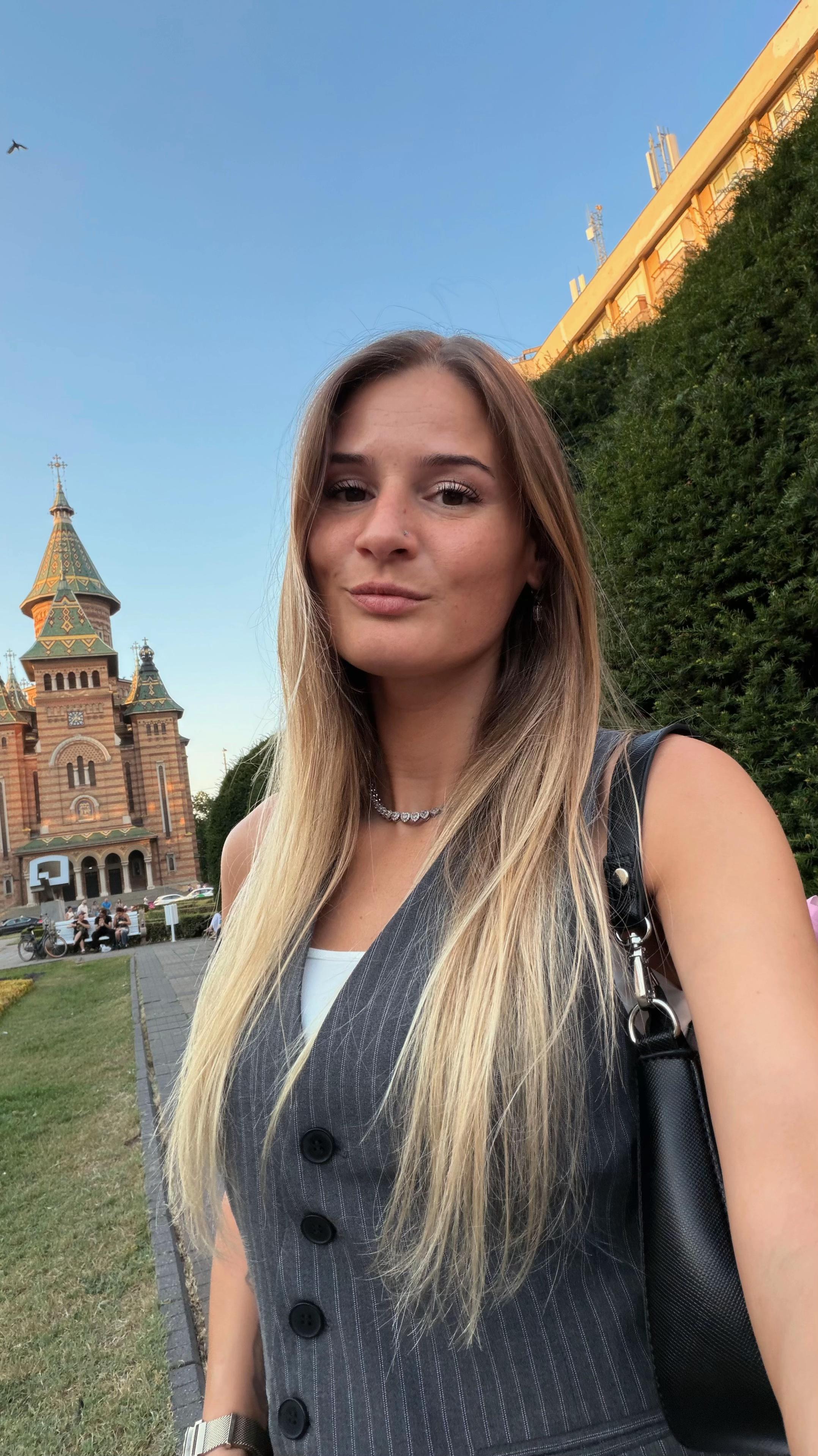 @Narcisa Narcisa
