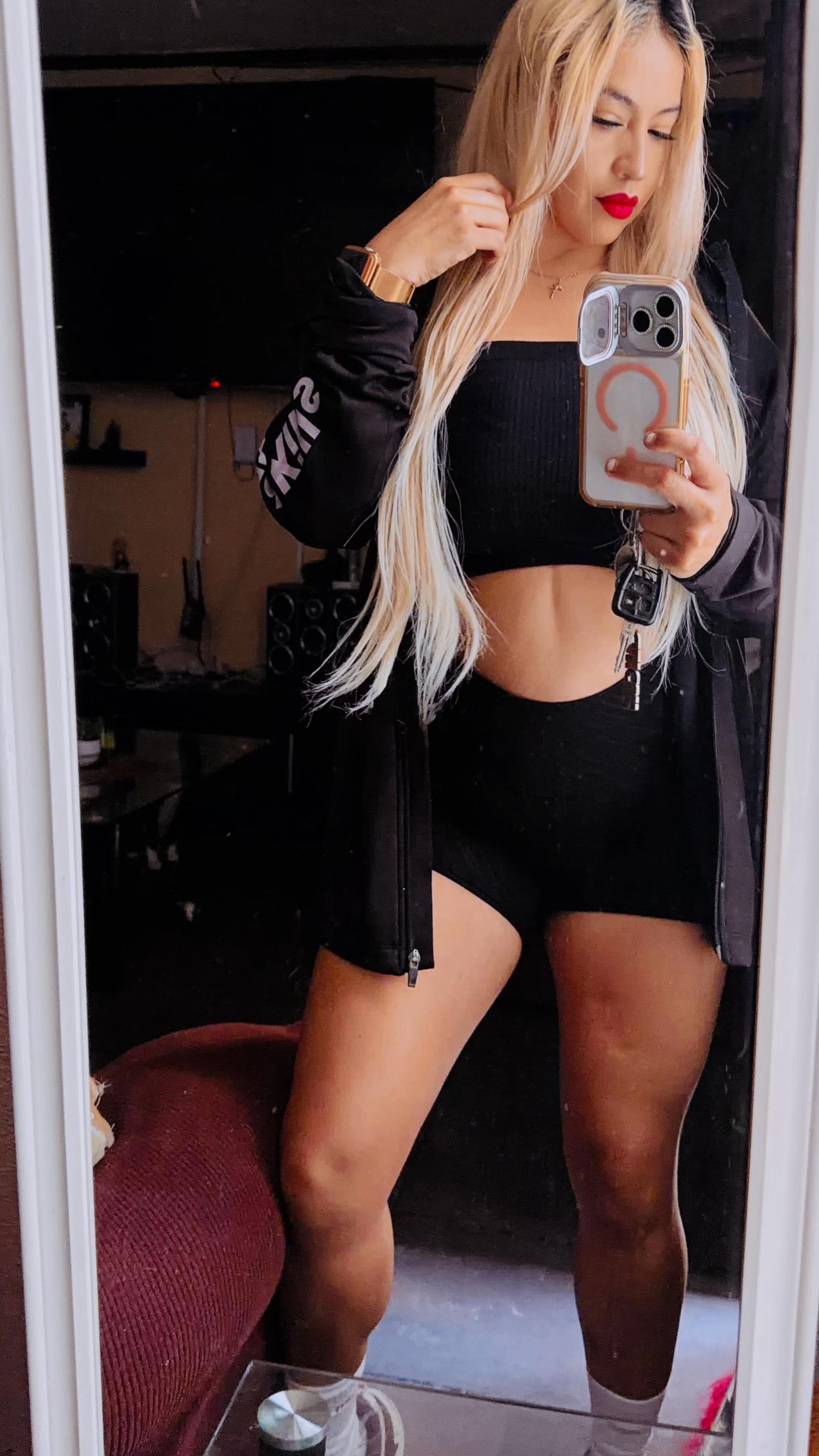 @Nayely AG