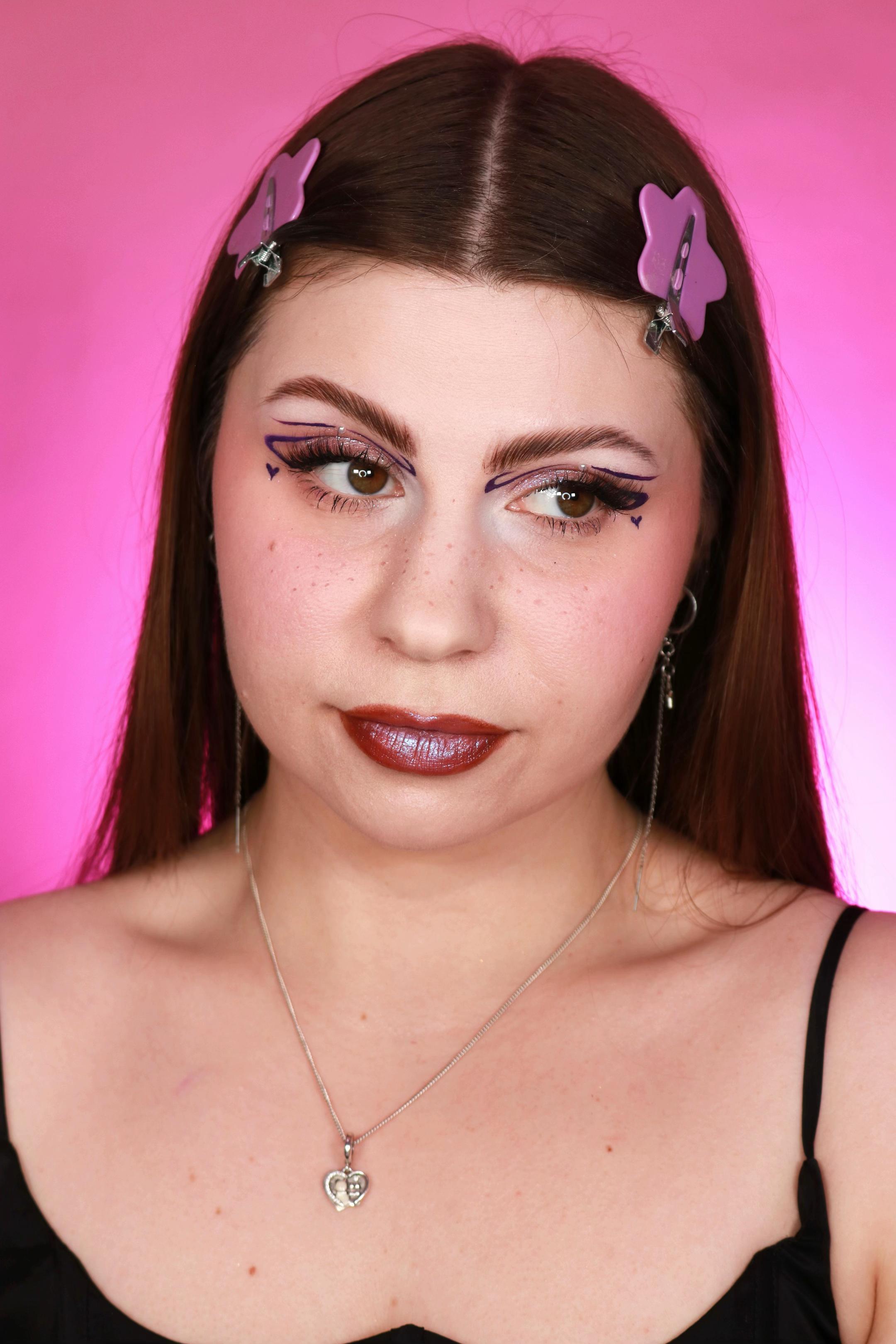 @Liana Tries Makeup