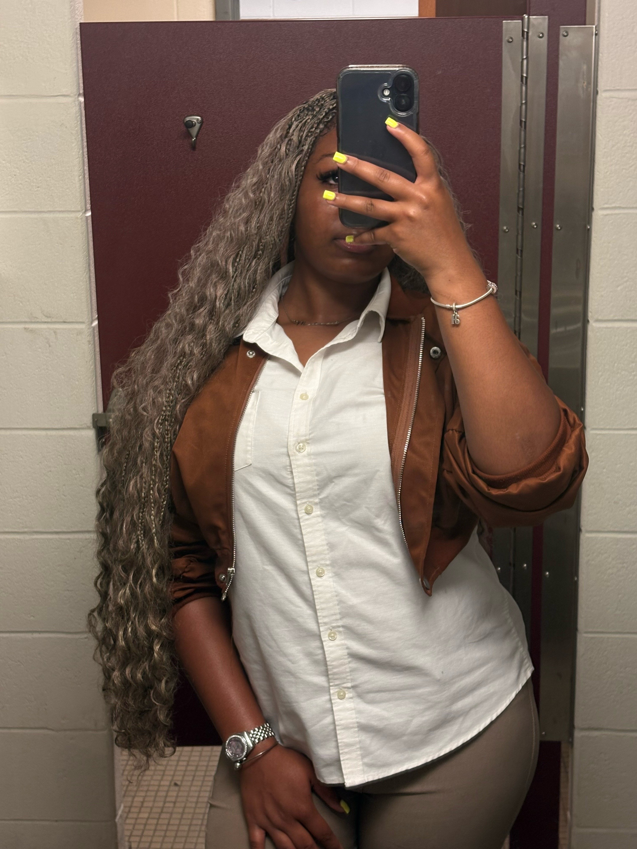 @Sexxybrownskingirl