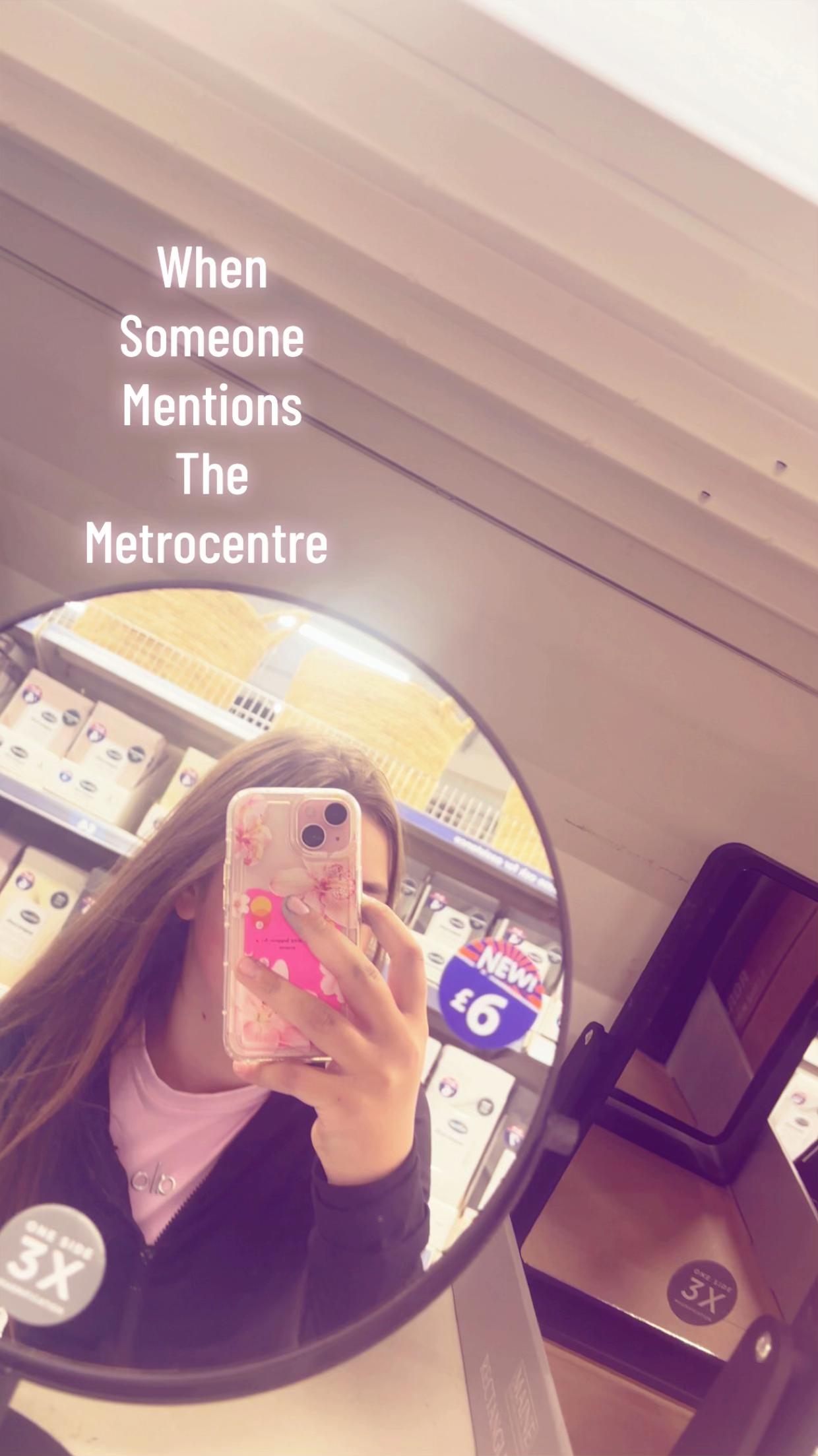 @ℳ𝒾𝒶🤍