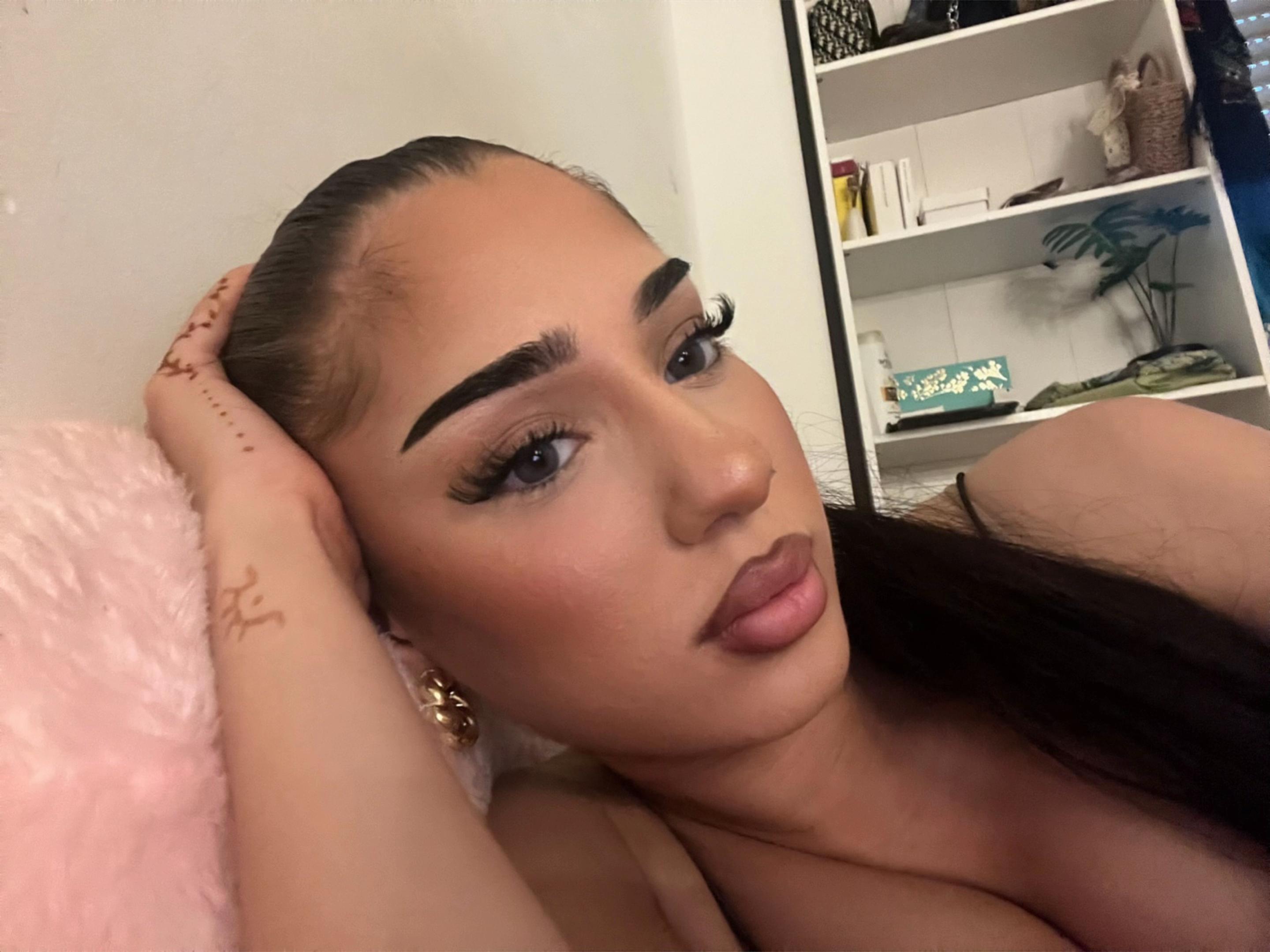@🍇 𝐌𝐢𝐧𝐳𝐞