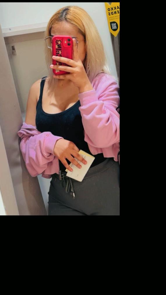 @blondes M&auml;dchen ❤️&zwj;🔥🥰