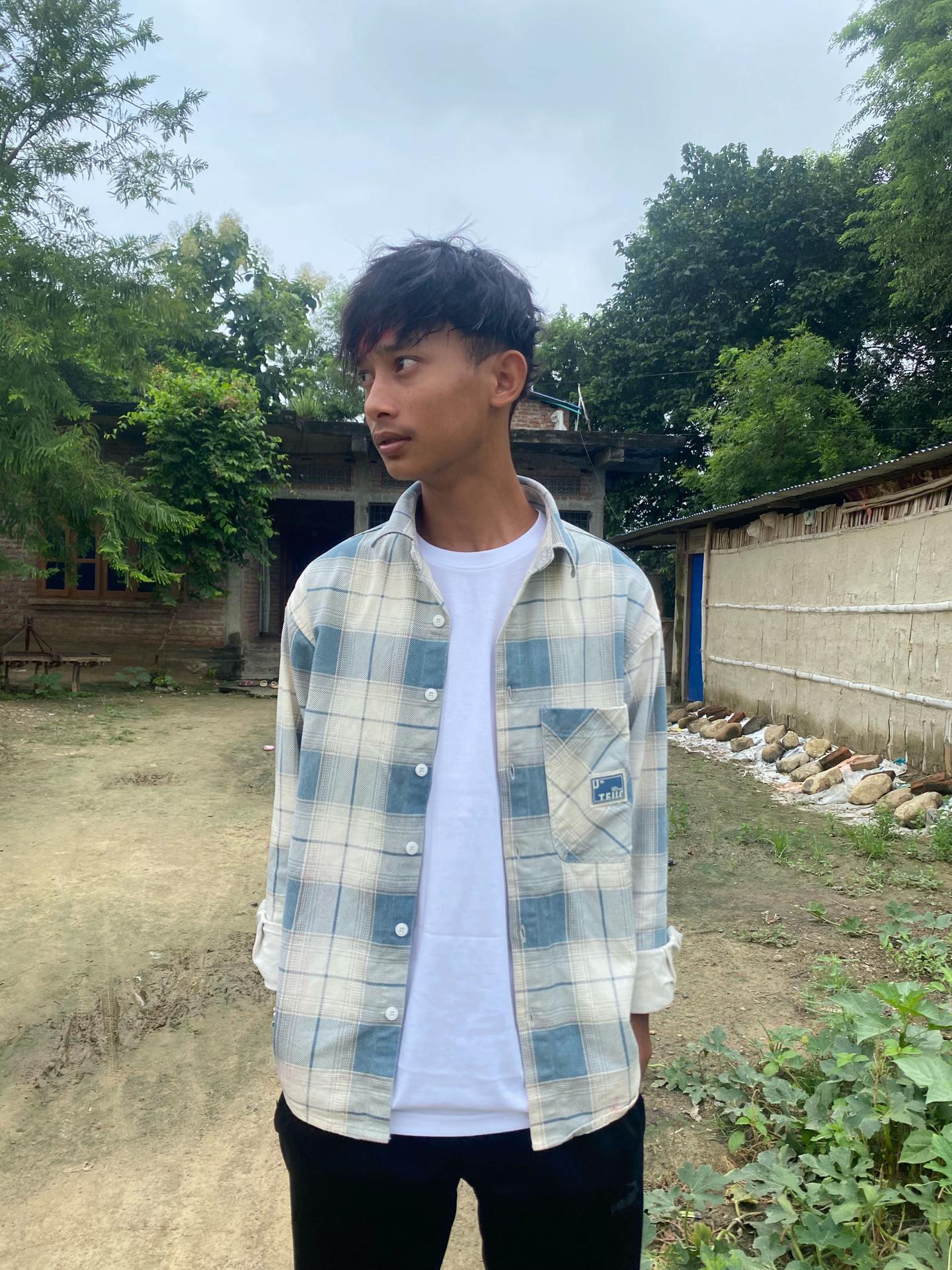 @Sumit 🥲🌷